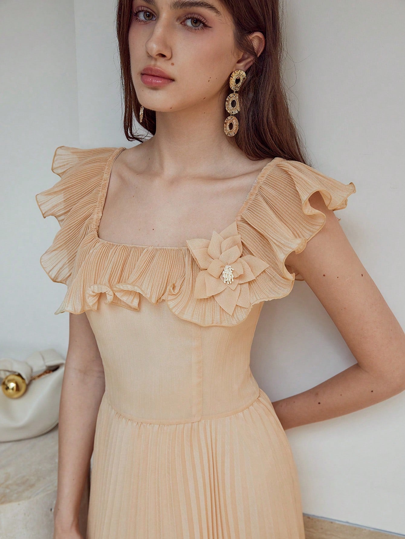 CM-DS132239 Women Elegant Seoul Style Stand Collar Cap Sleeve High Waist Flowy Pleated Dress - Apricot