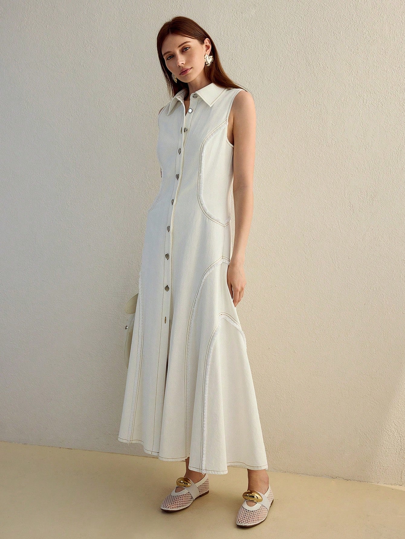 CM-DS381825 Women Elegant Seoul Style Collar Neckline Sleeveless Top Stitching Button Up Dress - White
