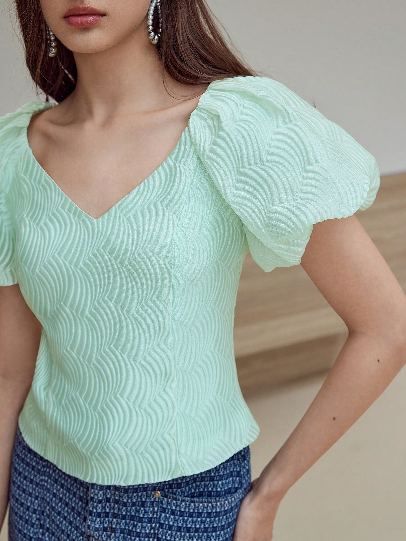 CM-TS962636 Women Elegant Seoul Style Textured V-Neck Puff Sleeve Rib-Knit Blouse - Green