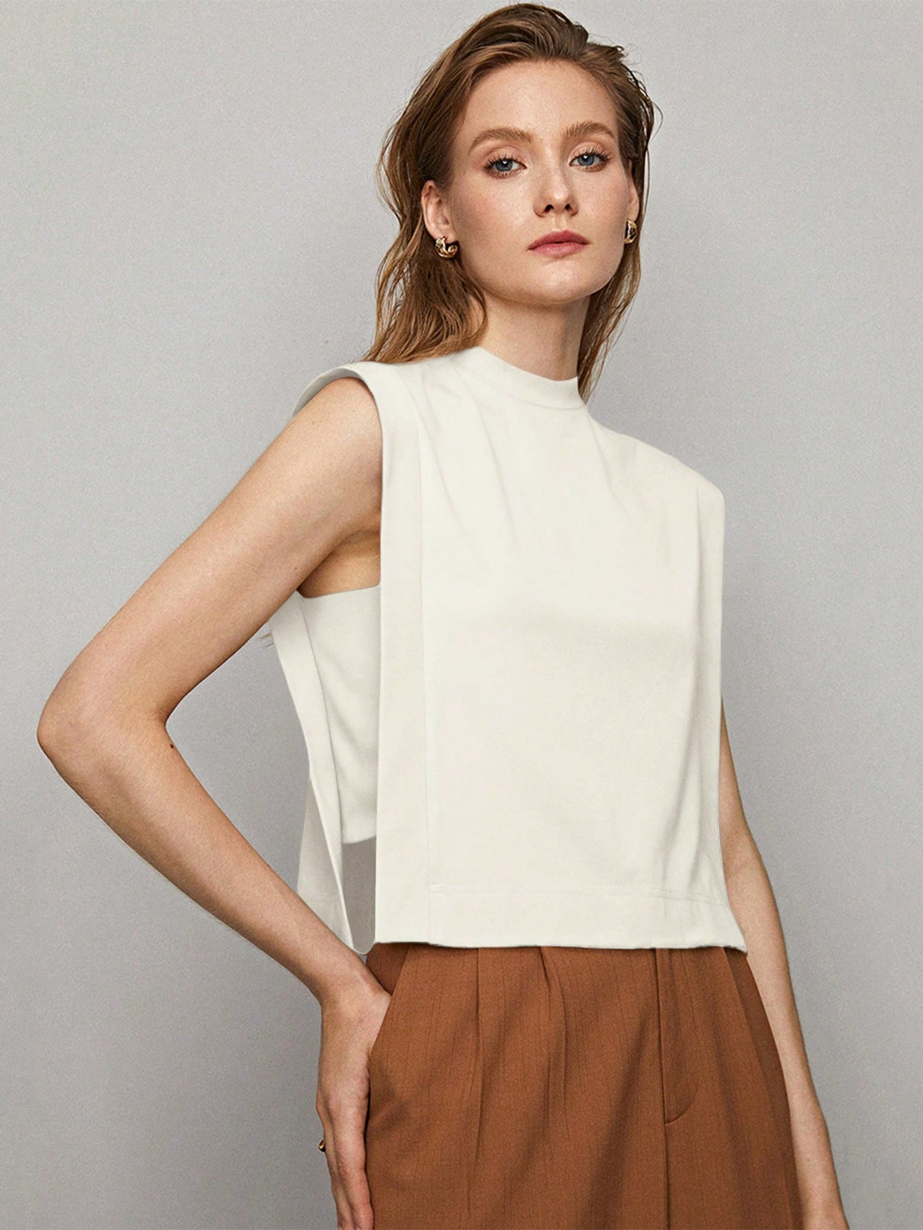 CM-TS071861 Women Casual Seoul Style Viscose Boxy Sleeveless Top - White