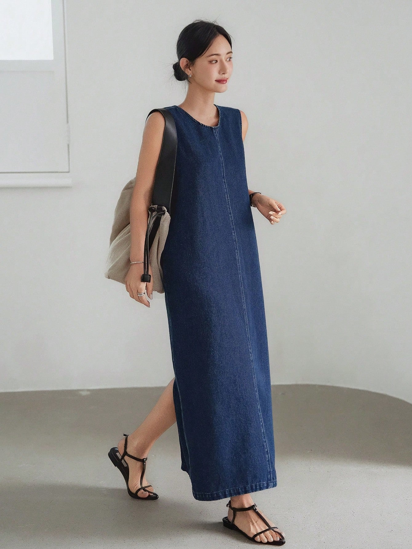 CM-DS451077 Women Casual Seoul Style Medium Wash High Split Backless Lace-Up Bow Cutout Back Midi Dress