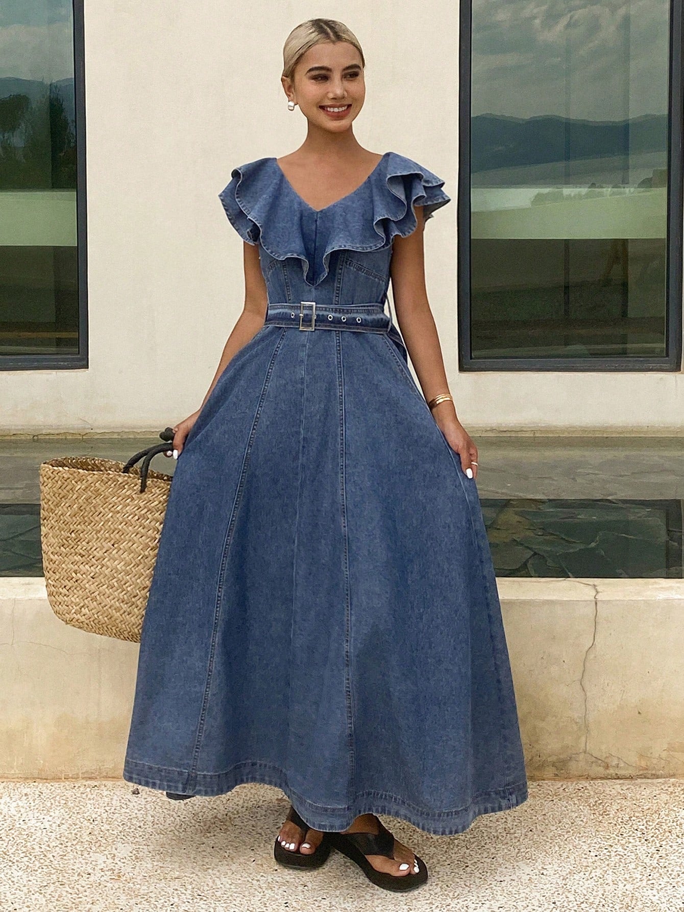 CM-DS595886 Women Casual Seoul Style V-Neck Ruffle Cinched Waist Slim Denim Dress - Blue