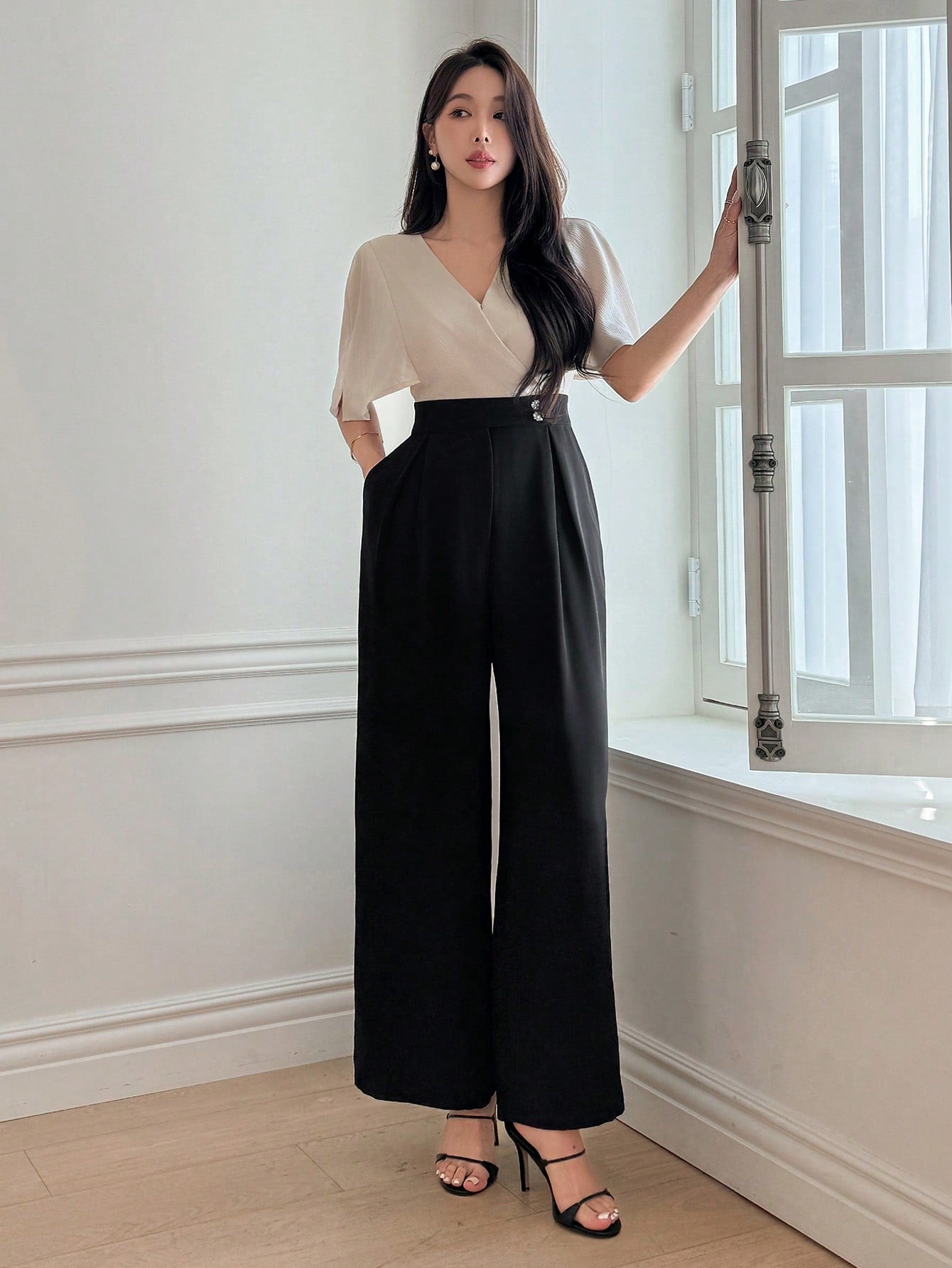 CM-JS787380 Women Elegant Seoul Style V-Neck Short Sleeve Colorblocking High Waist Jumpsuit