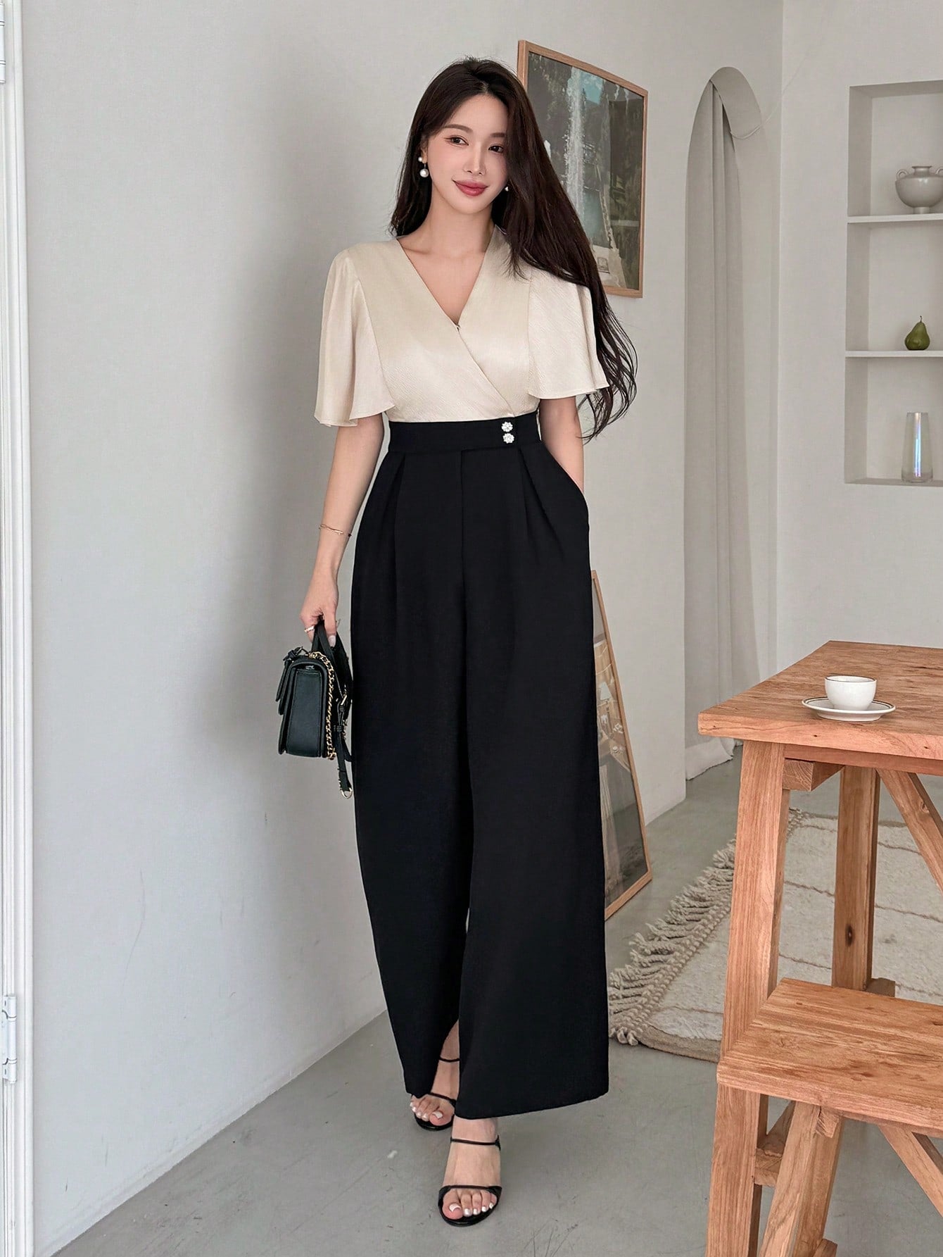CM-JS787380 Women Elegant Seoul Style V-Neck Short Sleeve Colorblocking High Waist Jumpsuit