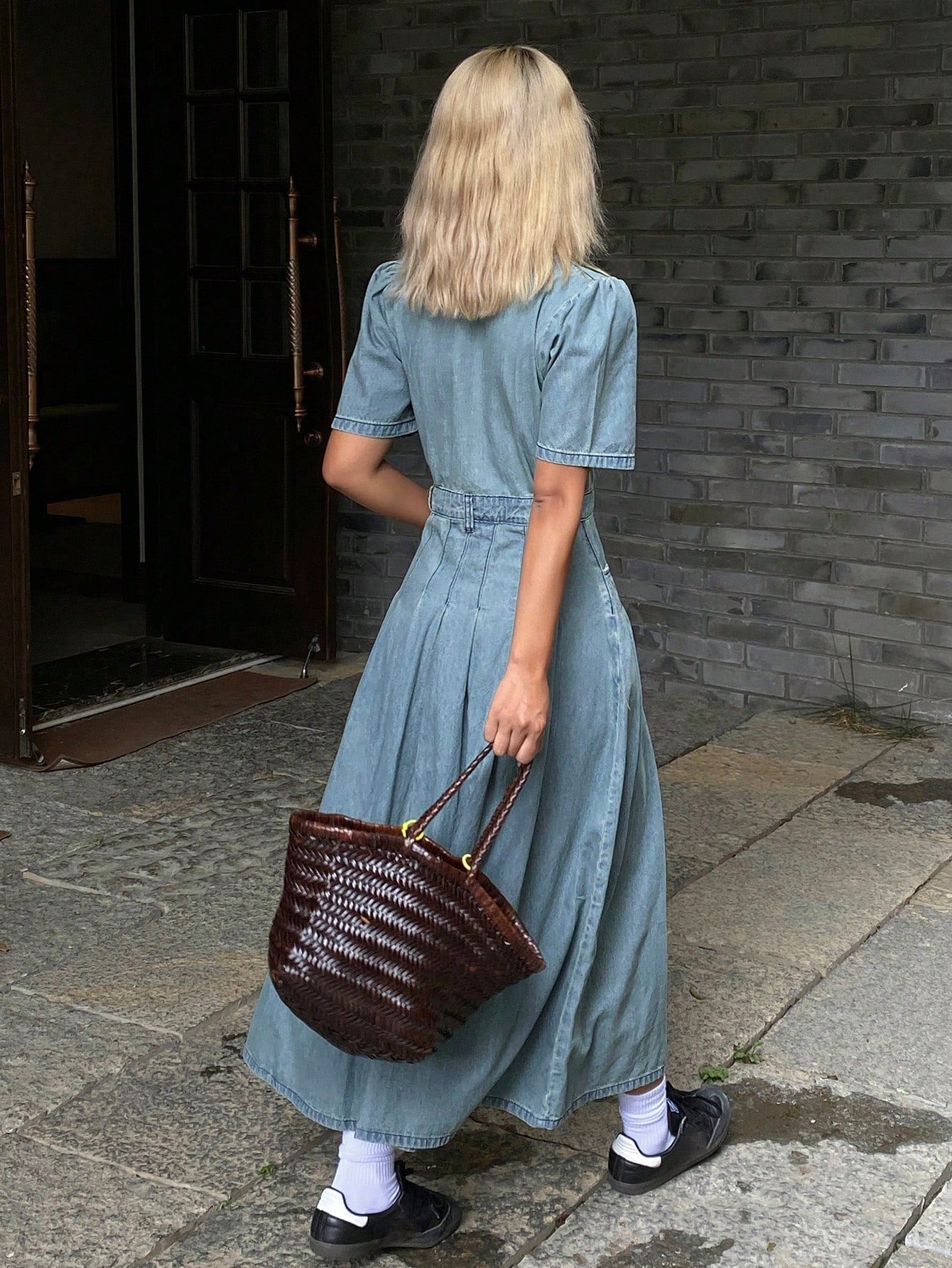 CM-DS446456 Women Casual Seoul Style Medium Wash Lapel Neckline Puff Sleeves Long Denim Dress