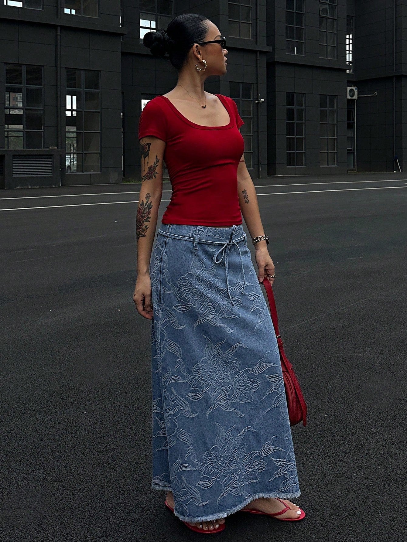 CM-BS121430 Women Casual Seoul Style Mid Waist Floral Print Drawstring Belted Denim Skirt - Blue