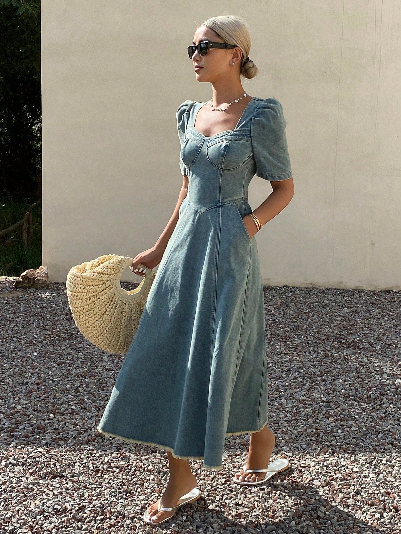 CM-DS967004 Women Casual Seoul Style Medium Wash Square Neck Lantern Sleeve Fringed Denim Dress