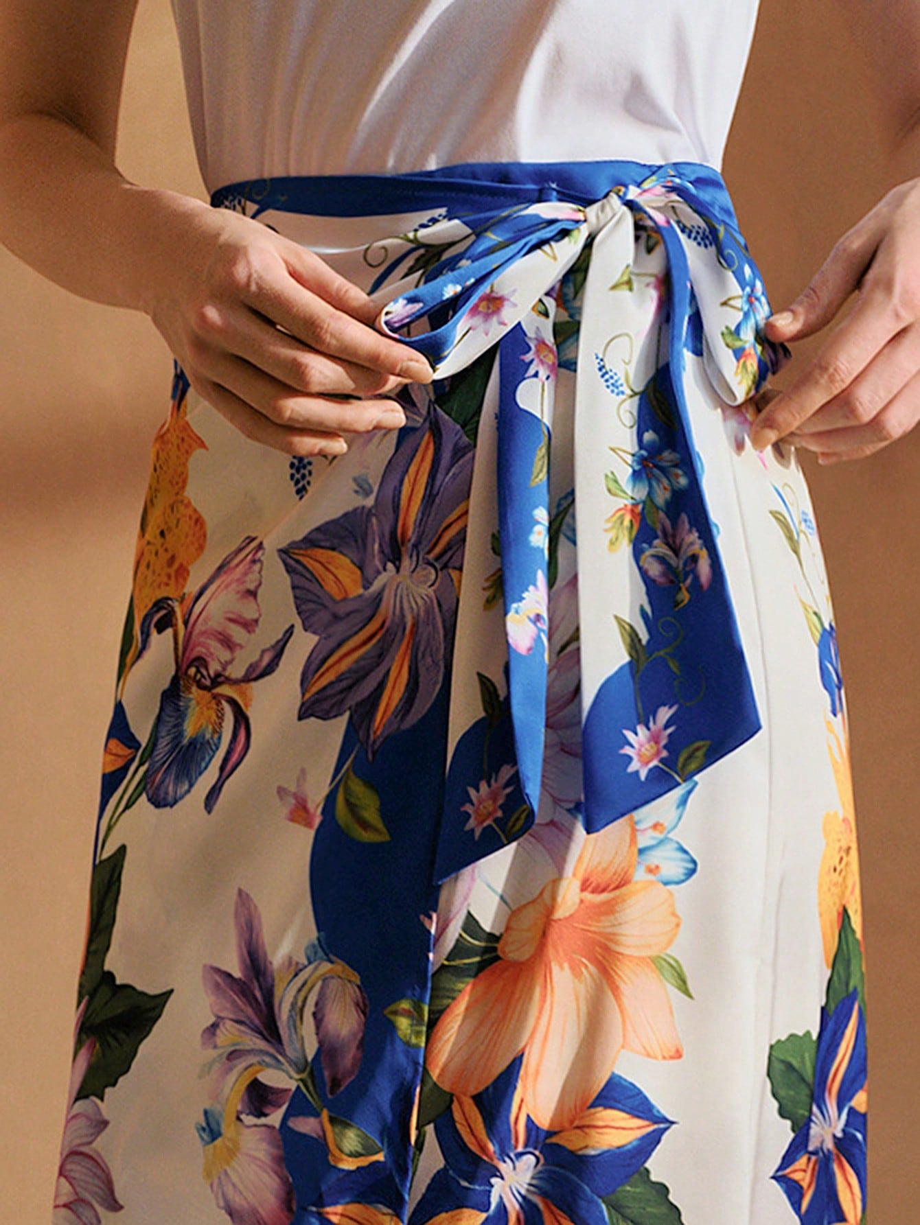 CM-BS275573 Women Trendy Bohemian Style Floral Print Wrap Knot Mid-Length Skirt