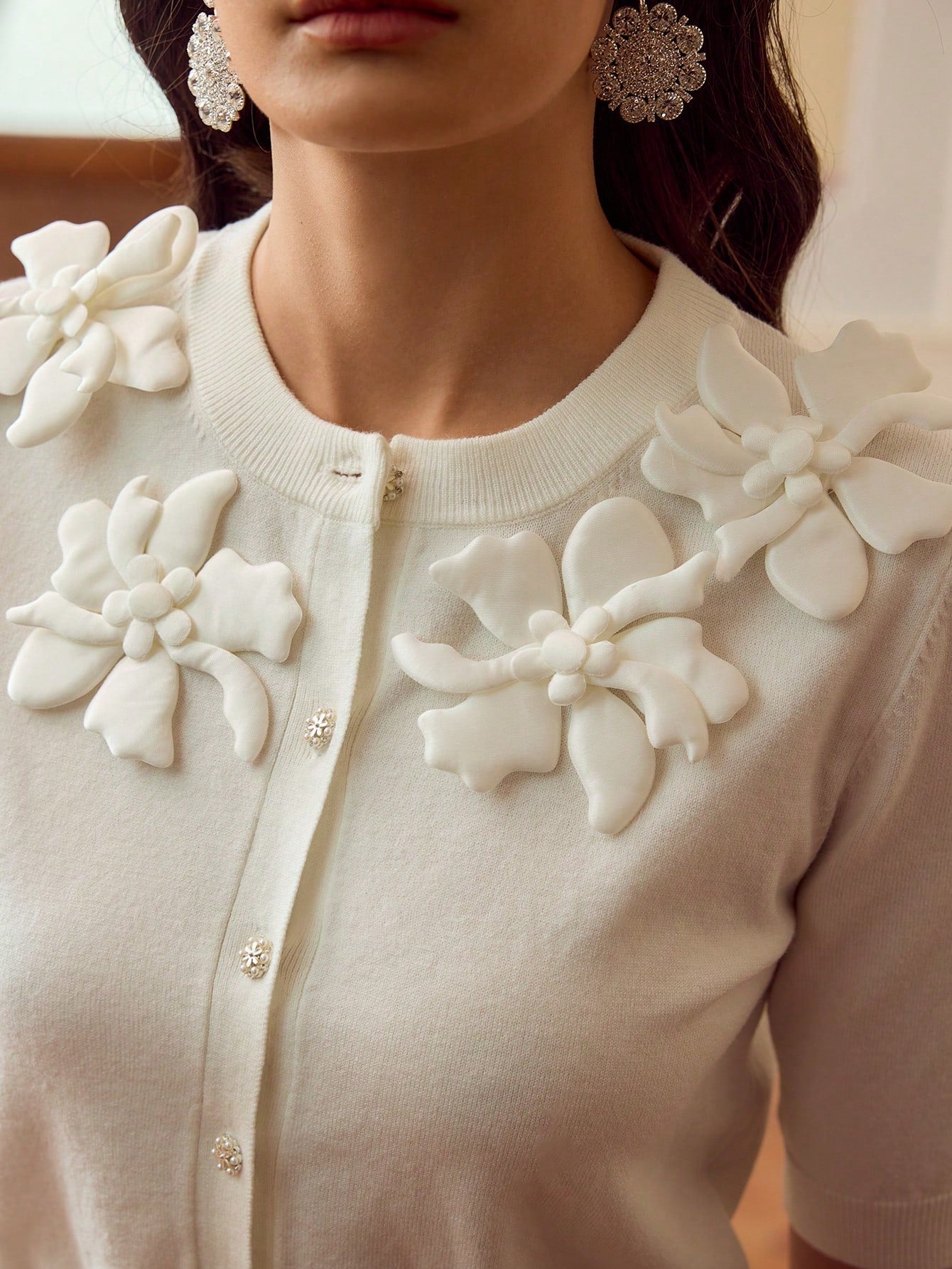 CM-TS040542 Women Elegant Seoul Style 3D Floral Decor Crew Neck Half Sleeve Top - White
