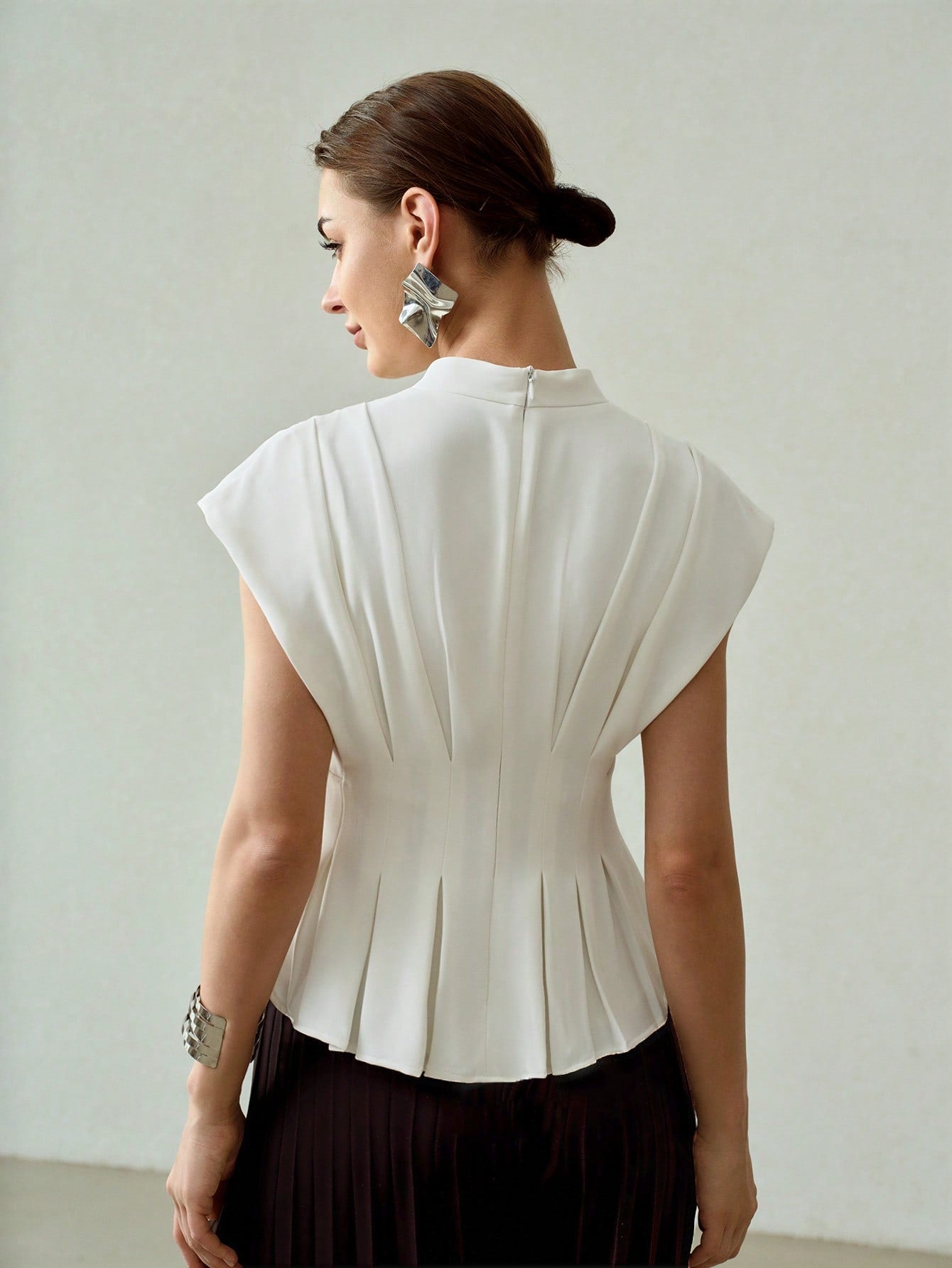 CM-TS791920 Women Elegant Seoul Style V-Neck Fold Pleated Batwing Sleeve Peplum Top - Beige