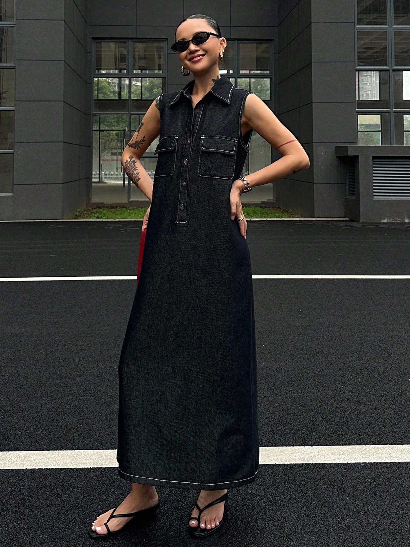 CM-DS255056 Women Casual Seoul Style Dark Wash Cargo Pocket Button Half Placket Sleeveless Denim Dress