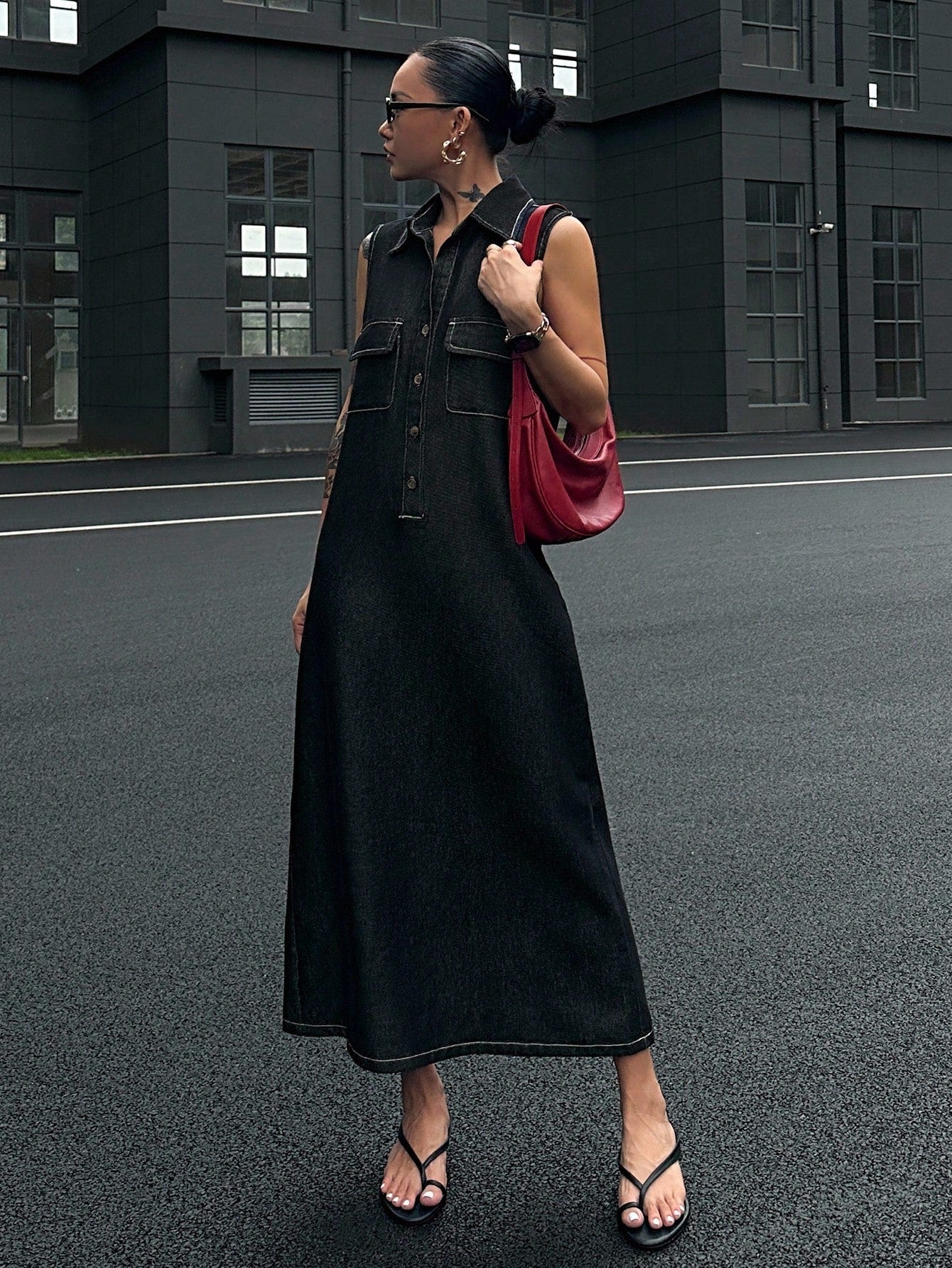 CM-DS255056 Women Casual Seoul Style Dark Wash Cargo Pocket Button Half Placket Sleeveless Denim Dress