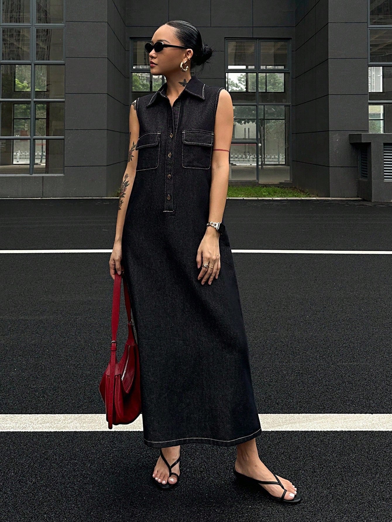 CM-DS255056 Women Casual Seoul Style Dark Wash Cargo Pocket Button Half Placket Sleeveless Denim Dress