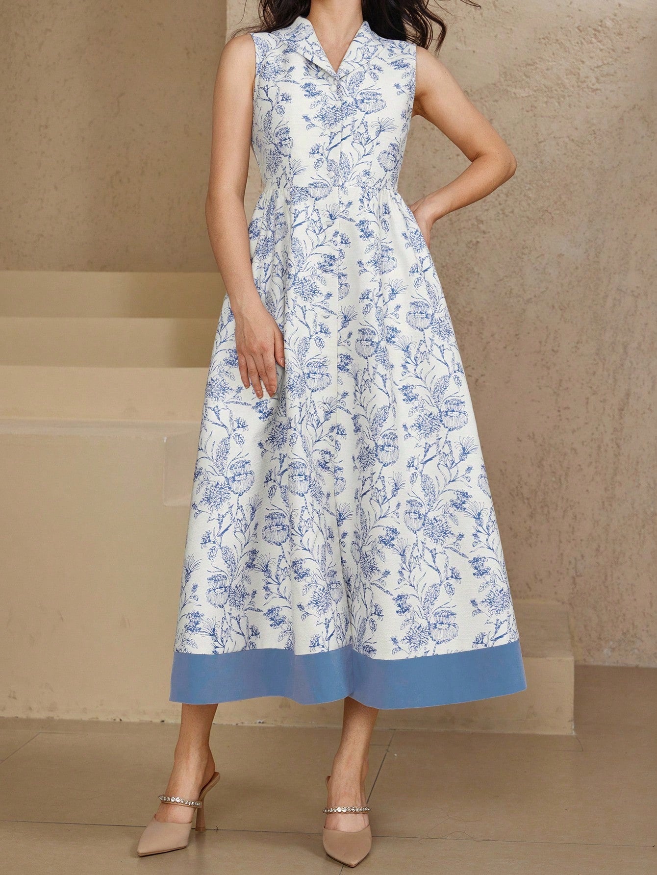 CM-DS750007 Women Elegant Seoul Style Floral Print Collared Sleeveless Maxi Dress - Blue