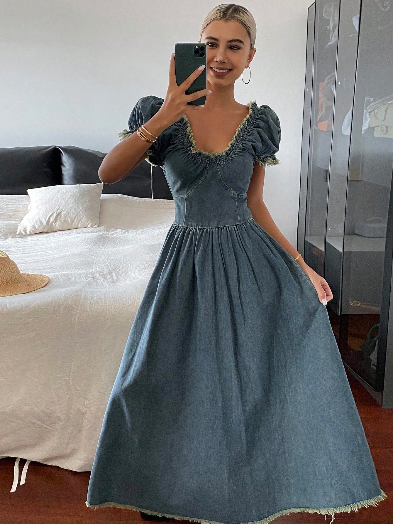CM-DS718317 Women Casual Seoul Style Sweetheart Neckline Ripped Puff Sleeve Waisted A-Line Long Denim Dress - Blue