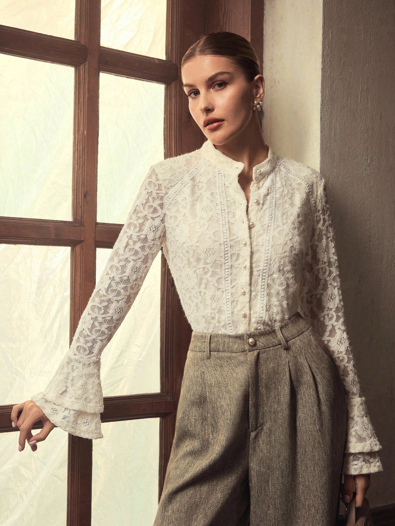 CM-TS067432 Women Elegant Seoul Style Lace Button Up Stand Collar Long Sleeve Blouse