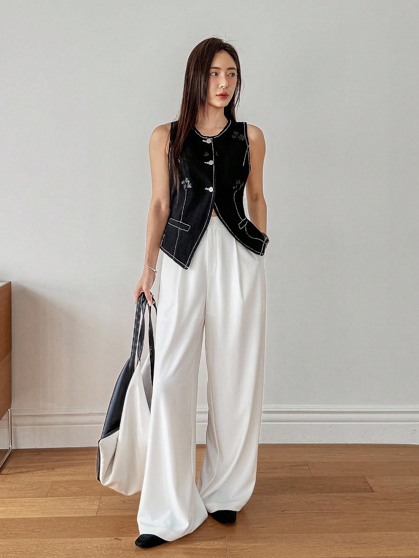 CM-TS891114 Women Casual Seoul Style Beaded Flower Embellished Slim Fit Lightweight Denim Vest - Black