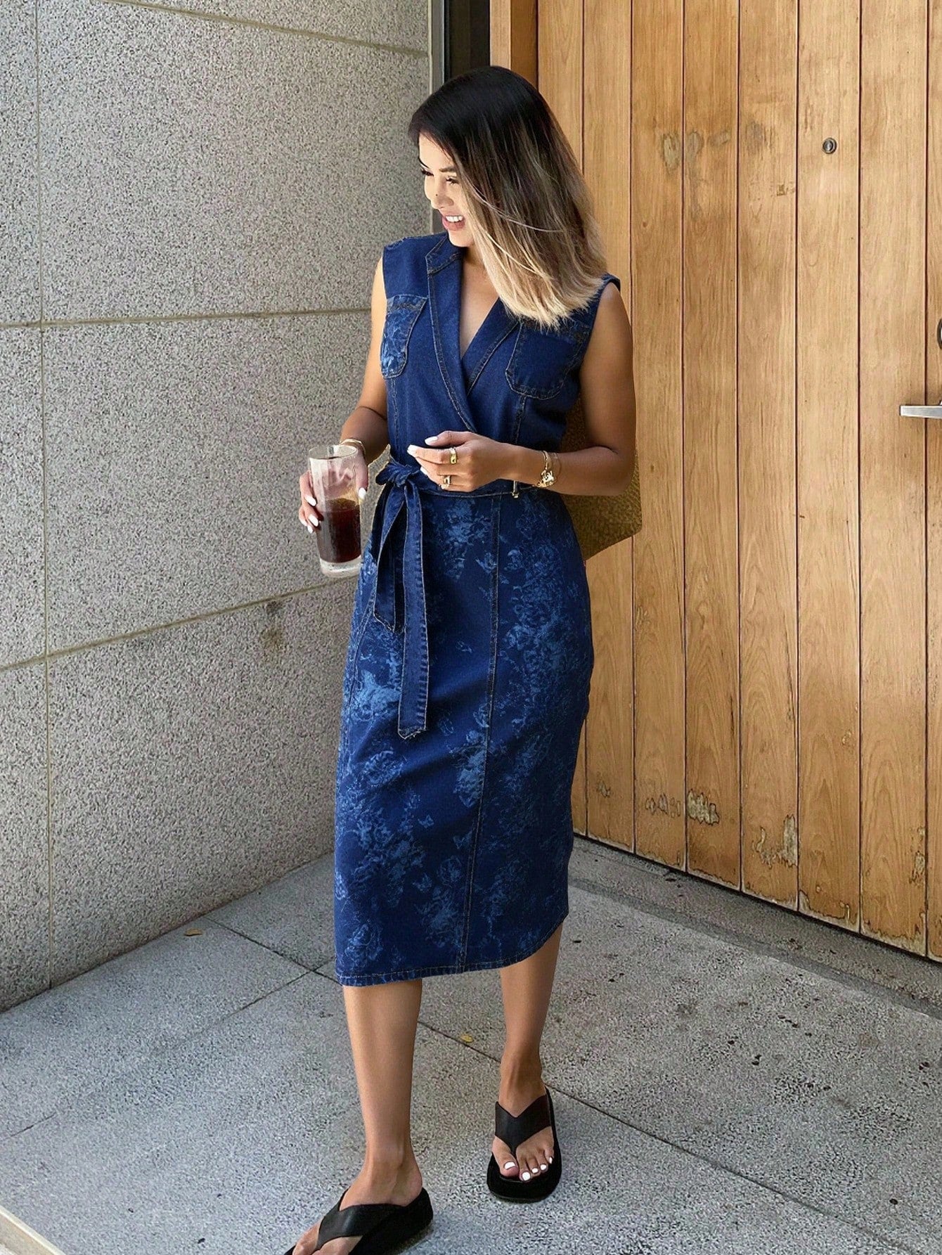 CM-DS099692 Women Casual Seoul Style Floral Print Embroidery Butterfly Loose Sleeveless Long Denim Dress With Waist Belt