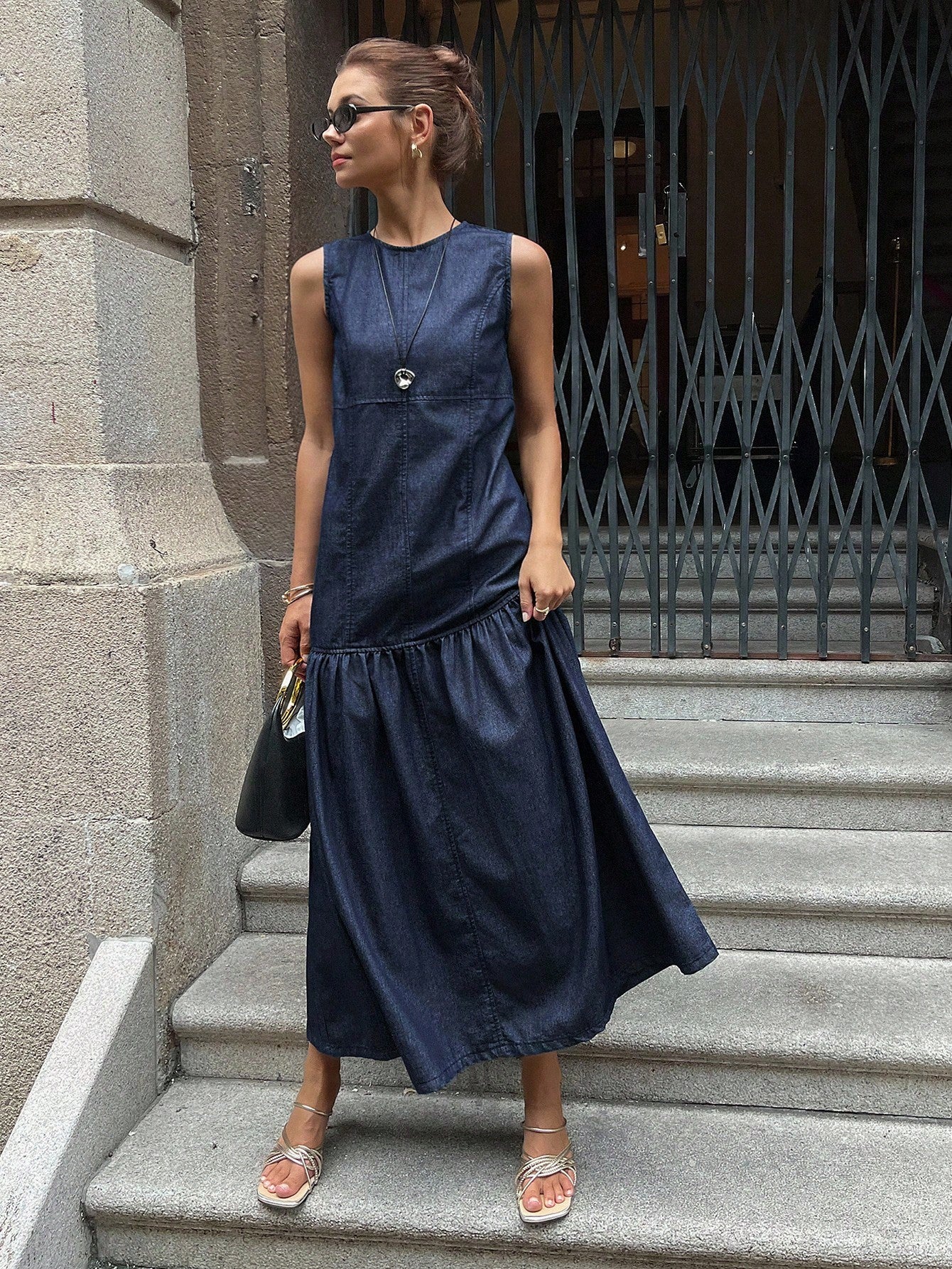 CM-DS180033 Women Casual Seoul Style Round Neck Sleeveless Long Dress - Blue