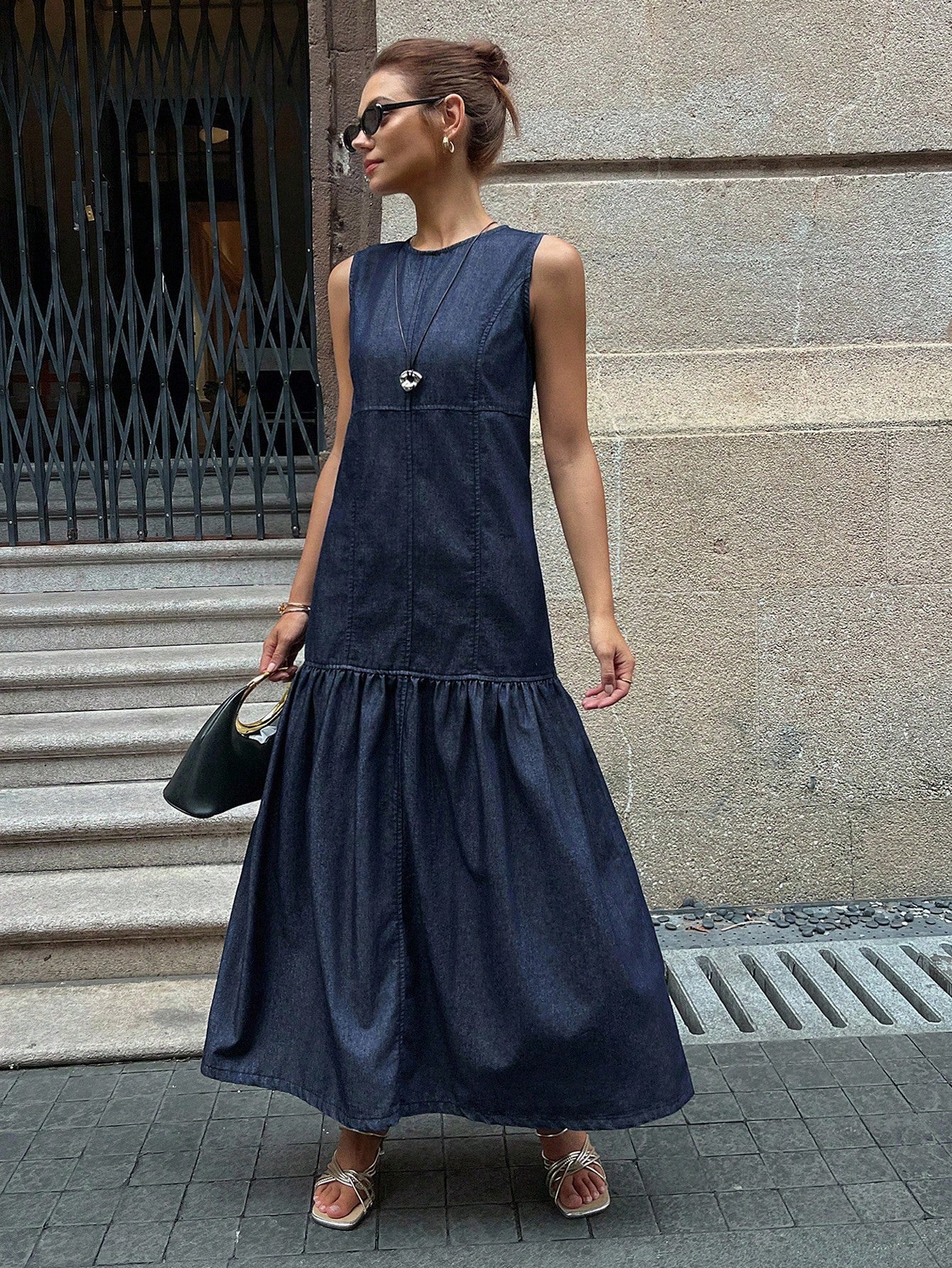 CM-DS180033 Women Casual Seoul Style Round Neck Sleeveless Long Dress - Blue