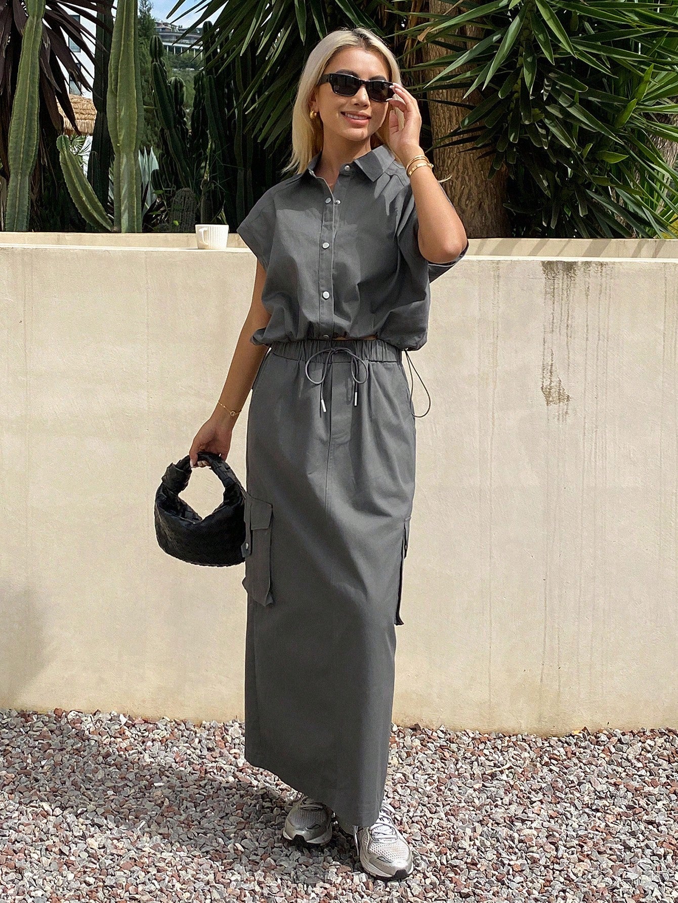 CM-SS223307 Women Casual Seoul Style Solid Color Collared Sleeveless Shirt With Pocket Elastic Waist Skirt - Set