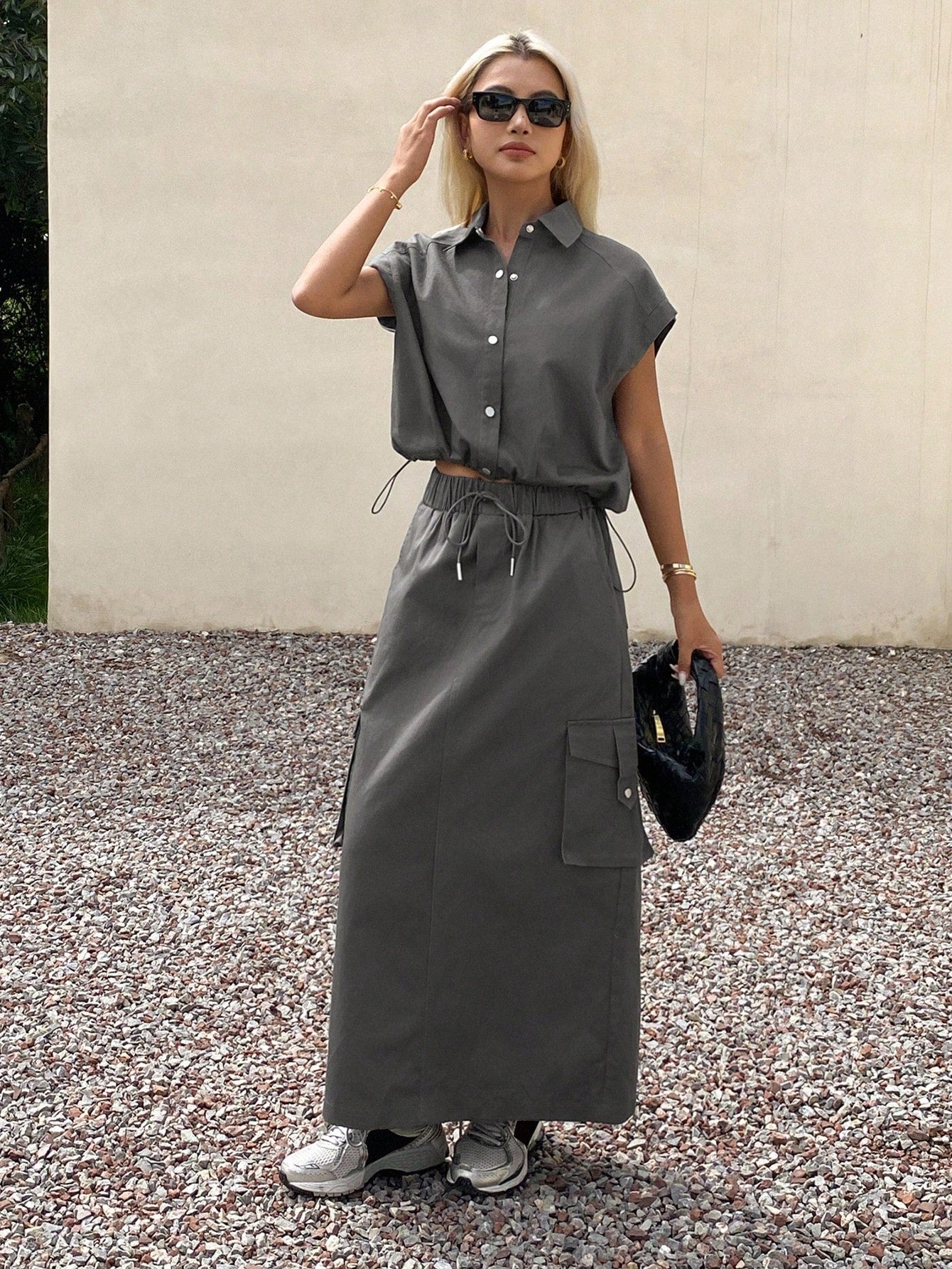 CM-SS223307 Women Casual Seoul Style Solid Color Collared Sleeveless Shirt With Pocket Elastic Waist Skirt - Set