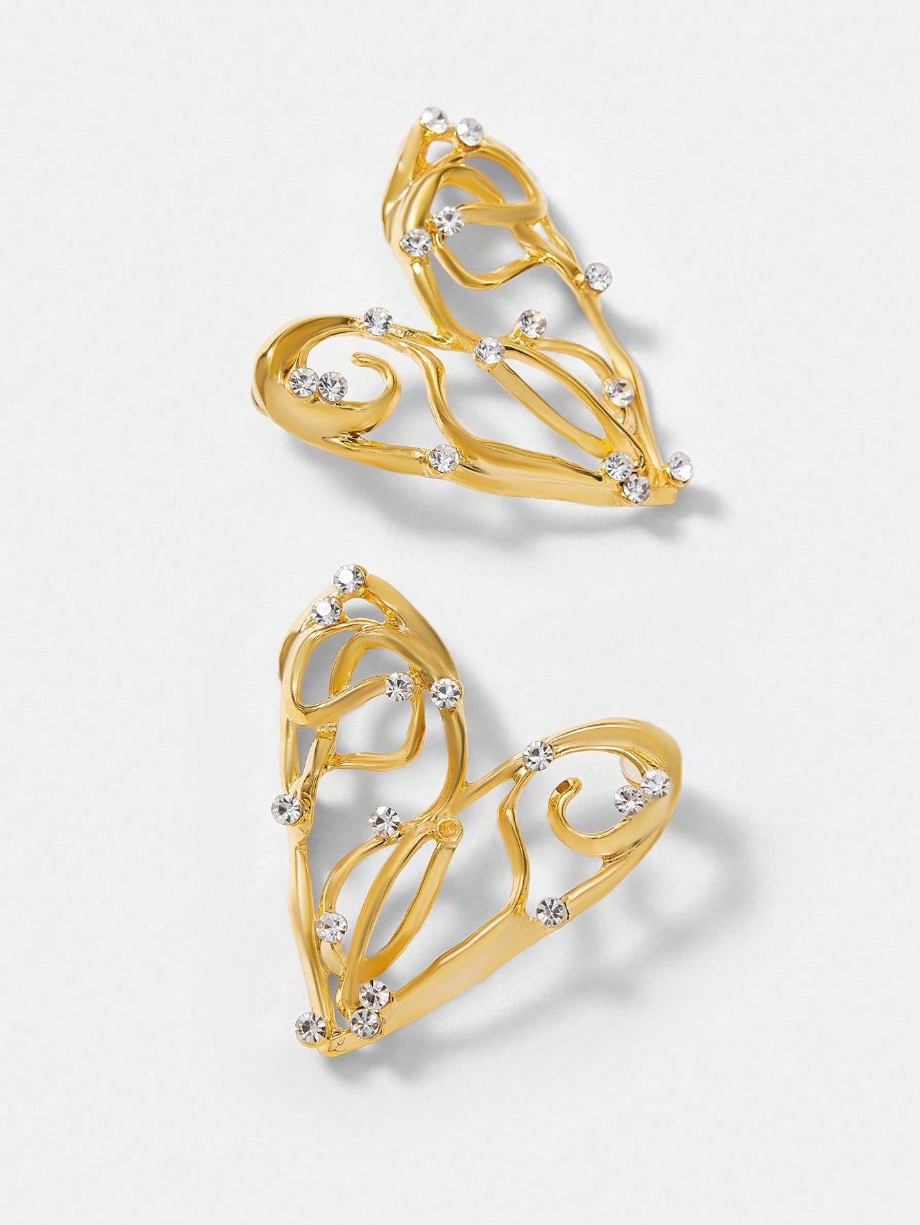 CM-AXS522279 Women Trendy Seoul Style Rhinestone Studded Hollow Out Heart Stud Earrings - Gold