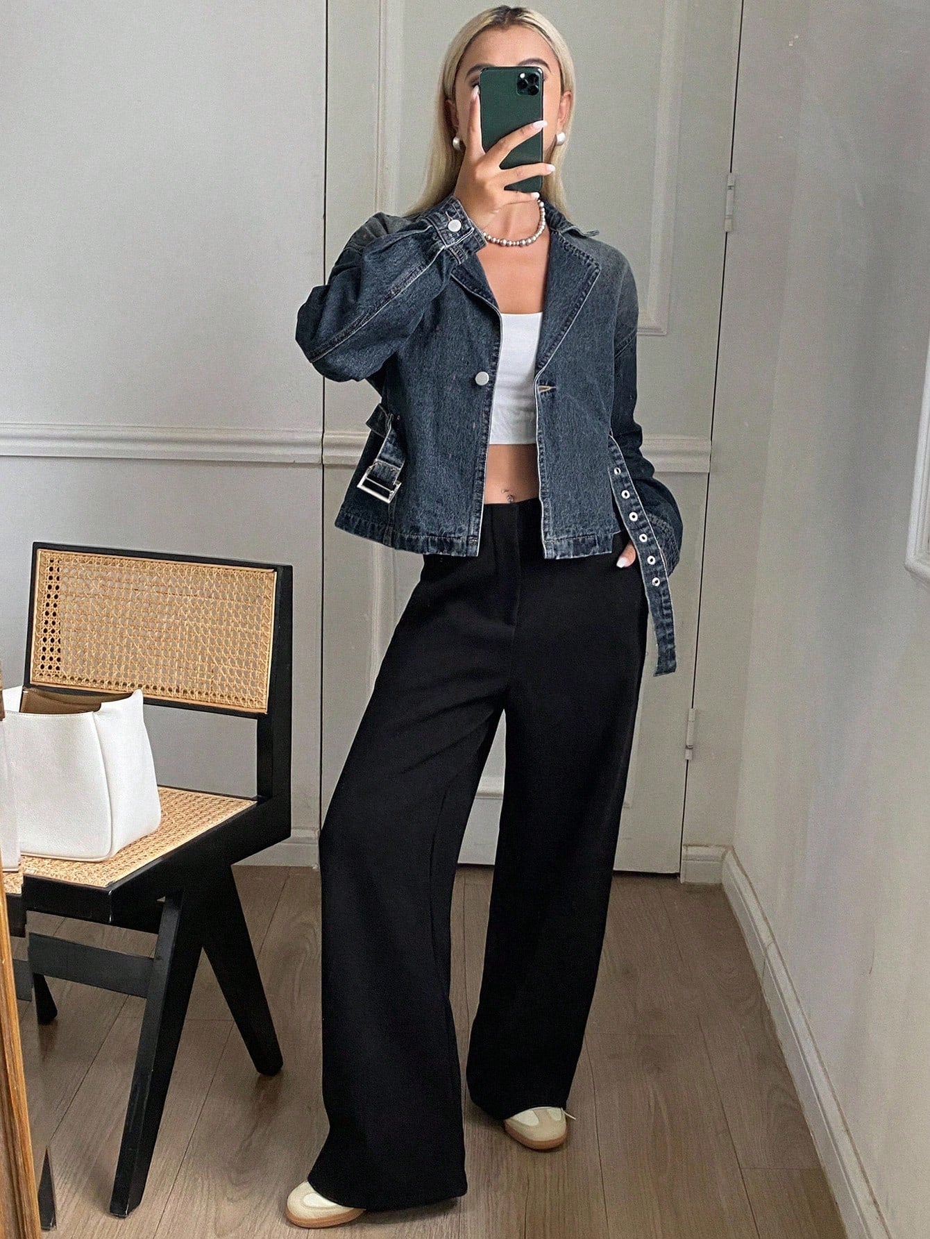 CM-CS933685 Women Casual Seoul Style Medium Wash Lapel Neckline Tie Collar Long Sleeve Denim Jacket