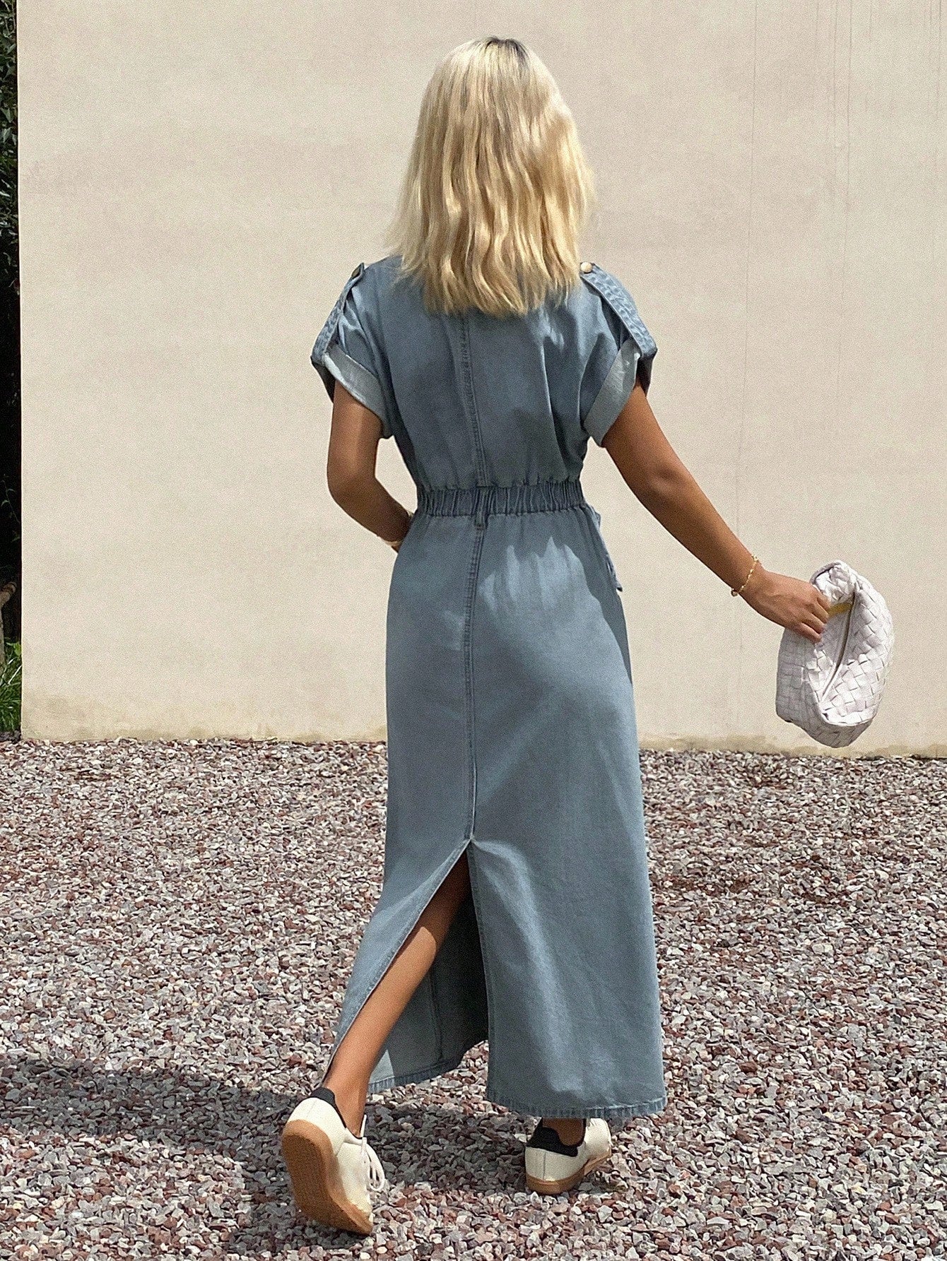 CM-DS803033 Women Casual Seoul Style Light Wash Shirt Collar Barwing Sleeve Midi Denim Dress