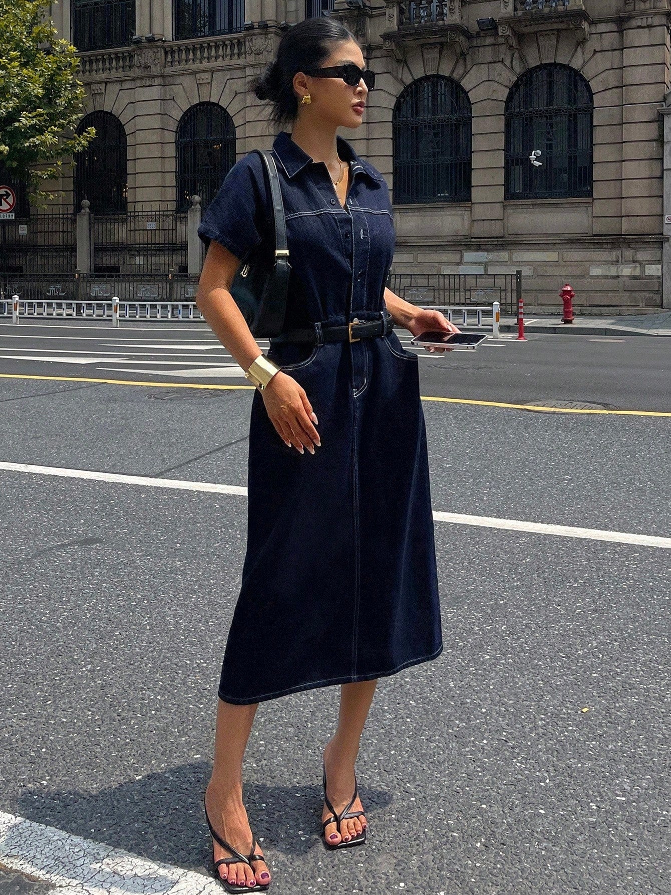 CM-DS113444 Women Casual Seoul Style Dark Wash Collar Neckline Half Sleeve Cinched Waist Midi Denim Dress
