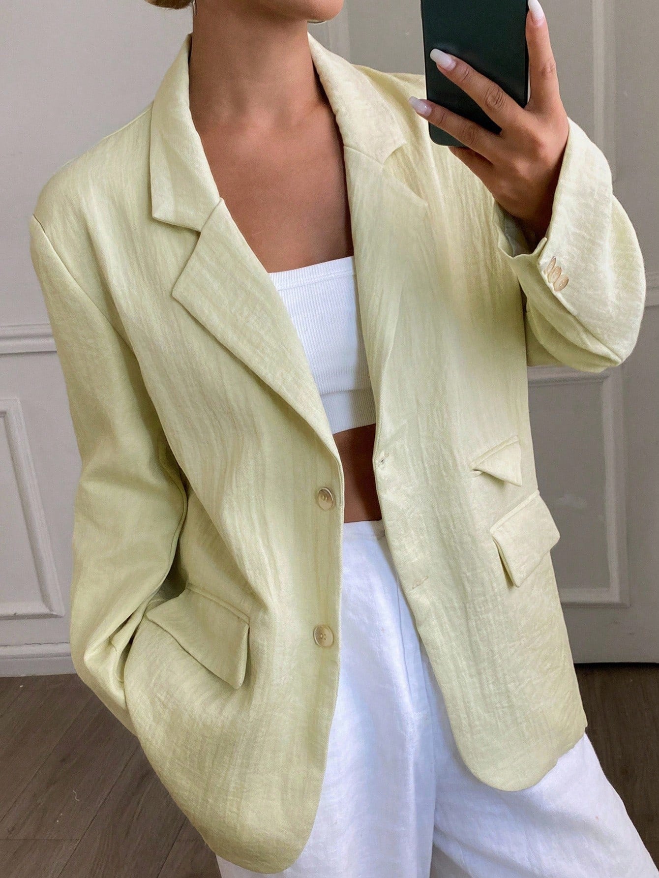 CM-CS827966 Women Casual Seoul Style Wide Shoulder Long Sleeve Pocket Open Slit Thick Jacket