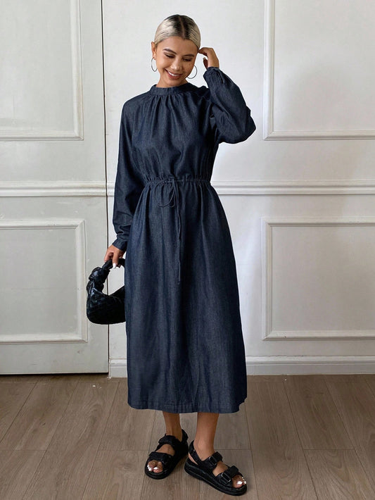 CM-DS213821 Women Casual Seoul Style Dark Wash Round Neck Extra Long Sleeve Cinched Waist Midi Denim Dress