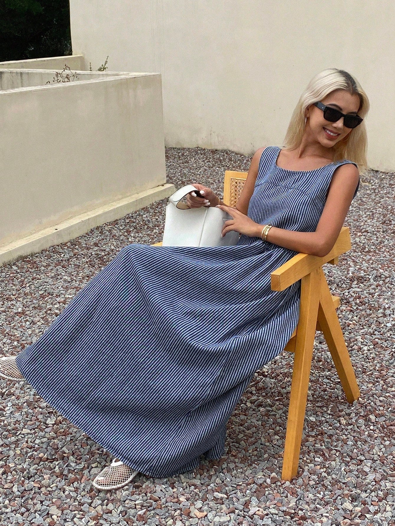 CM-DS114313 Women Casual Seoul Style Round Neck Sleeveless Loose Striped Denim Dress - Blue