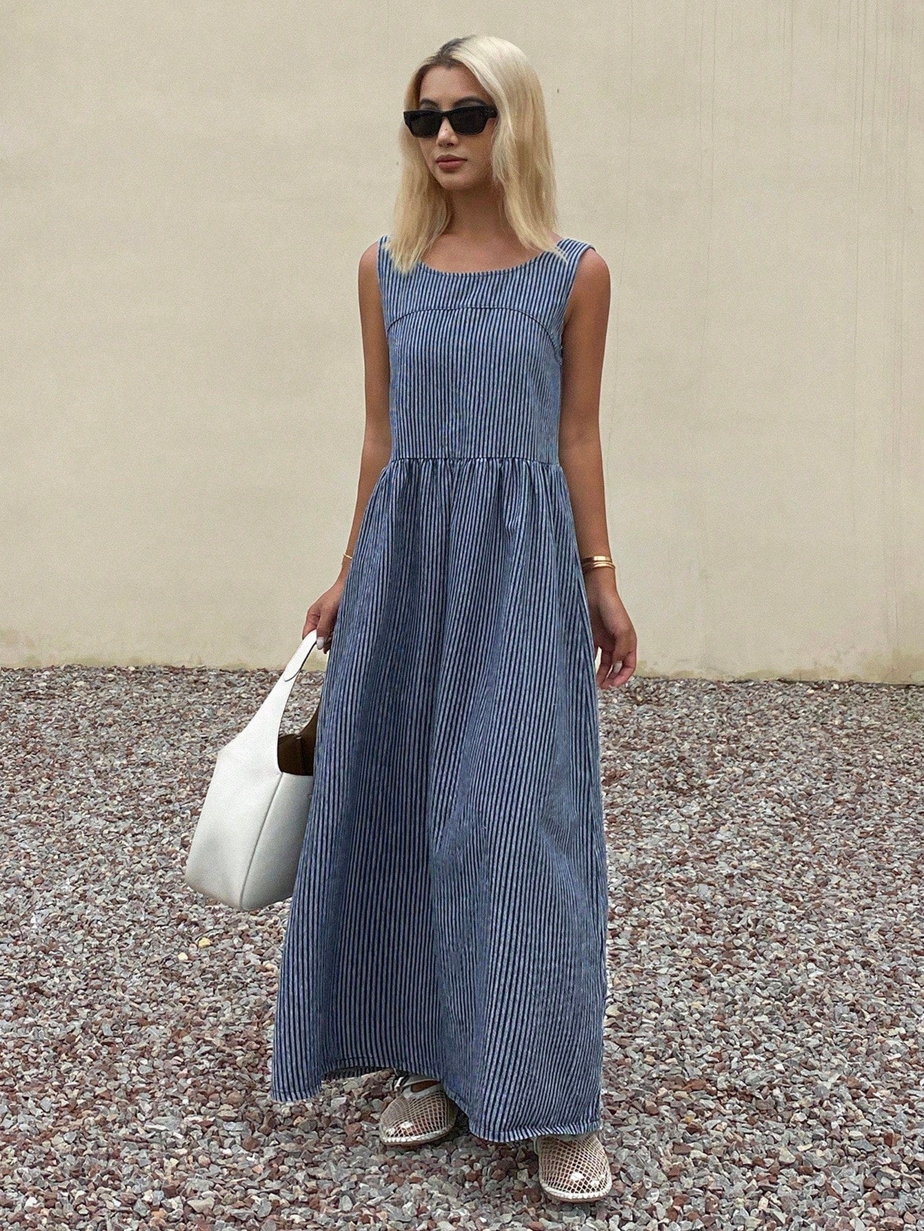 CM-DS114313 Women Casual Seoul Style Round Neck Sleeveless Loose Striped Denim Dress - Blue