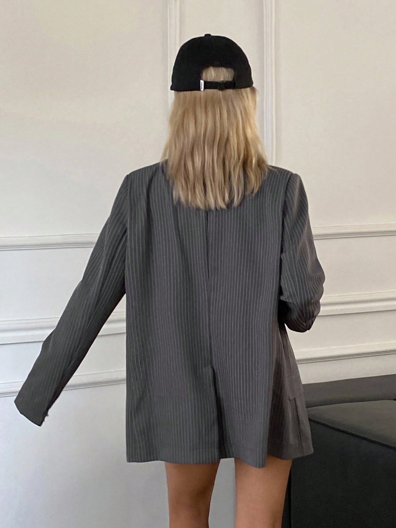 CM-CS606344 Women Casual Seoul Style V-Neck Long Sleeve Striped Loose Blazer - Dark Gray