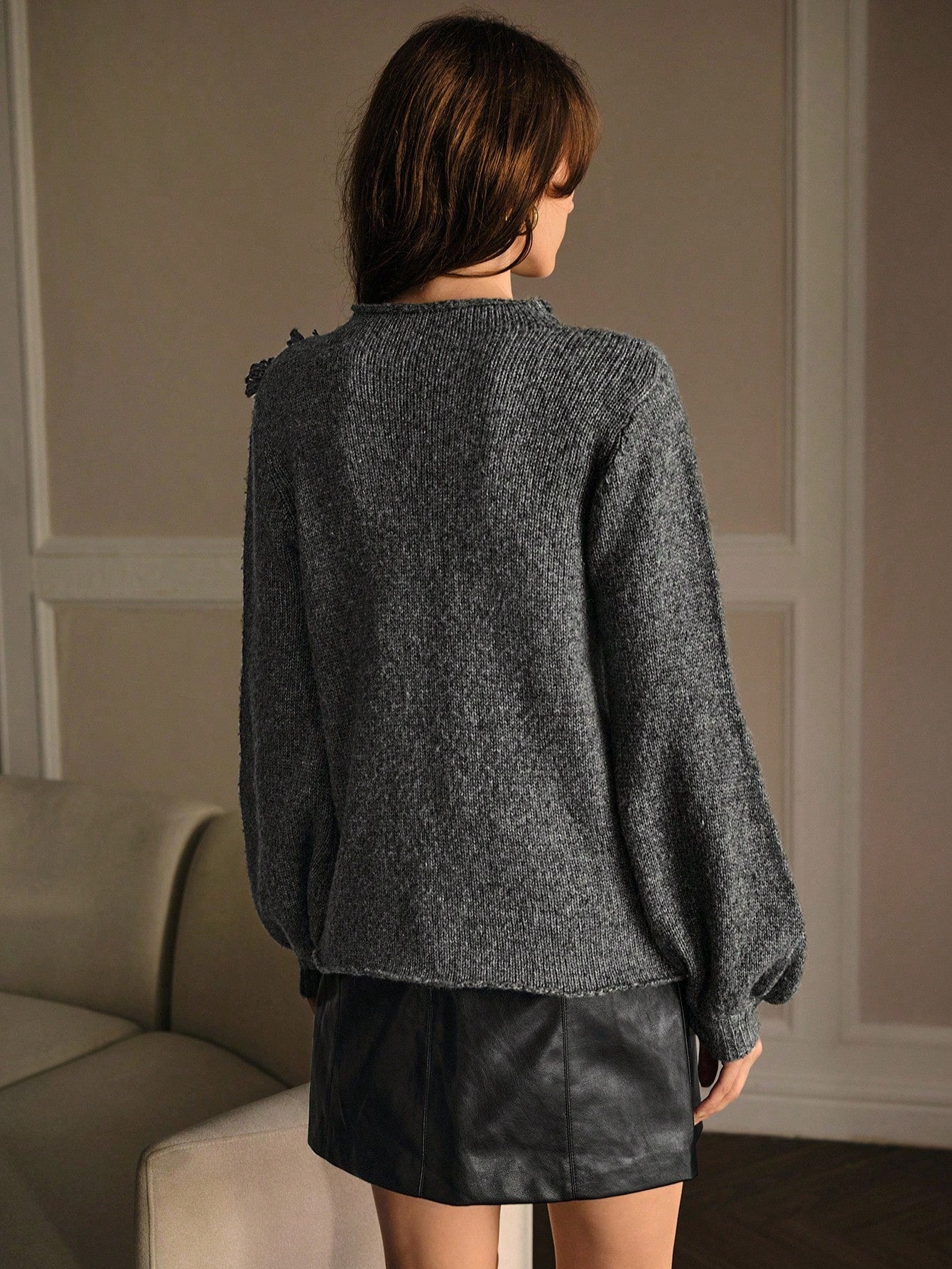 CM-CS819267 Women Elegant Seoul Style Round Neck Long Sleeve Stereo Floral Pullover Sweater - Gray