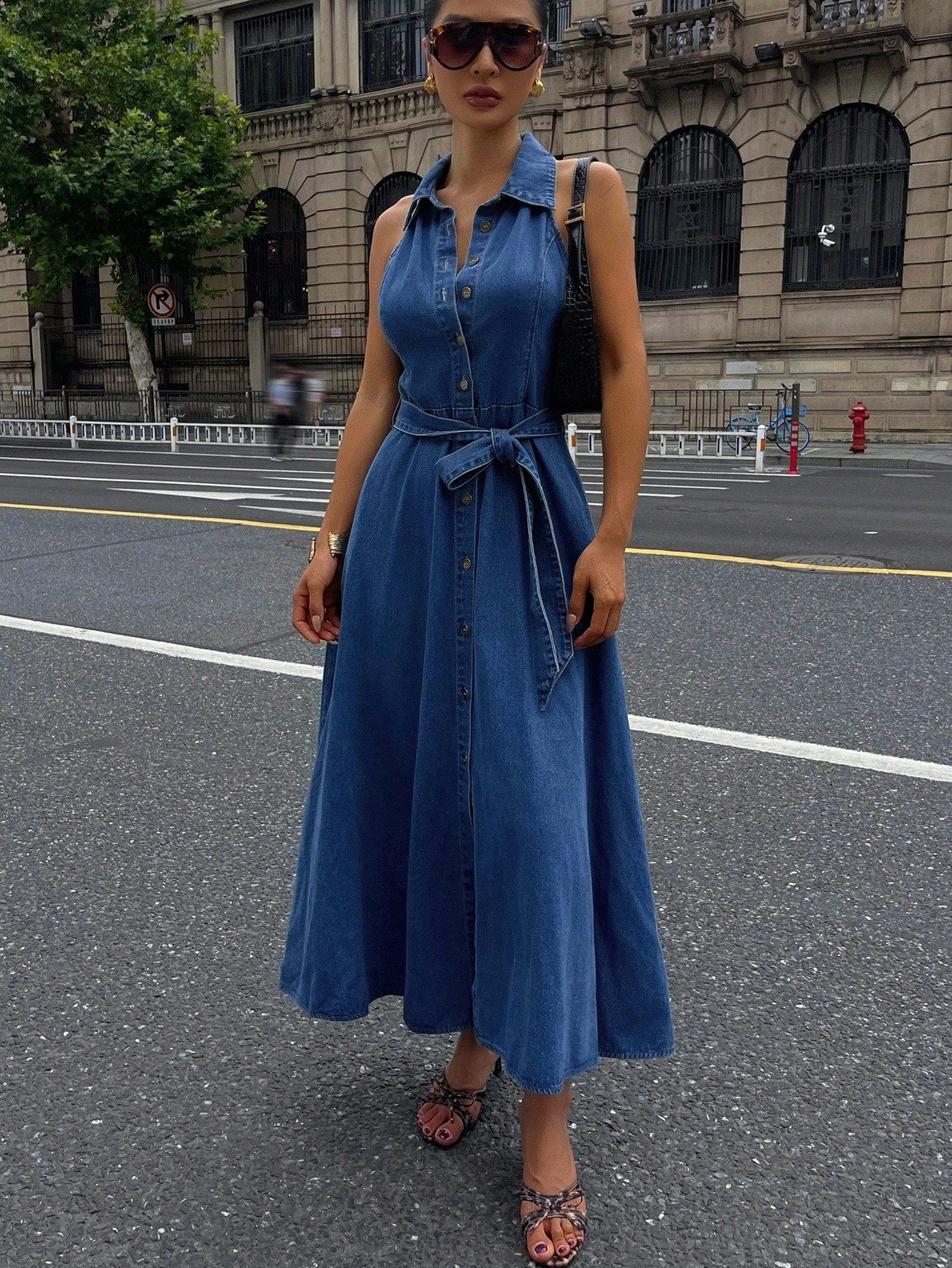 CM-DS791494 Women Casual Seoul Style Medium Wash Collar Neckline Sleeveless Belted Denim Dress