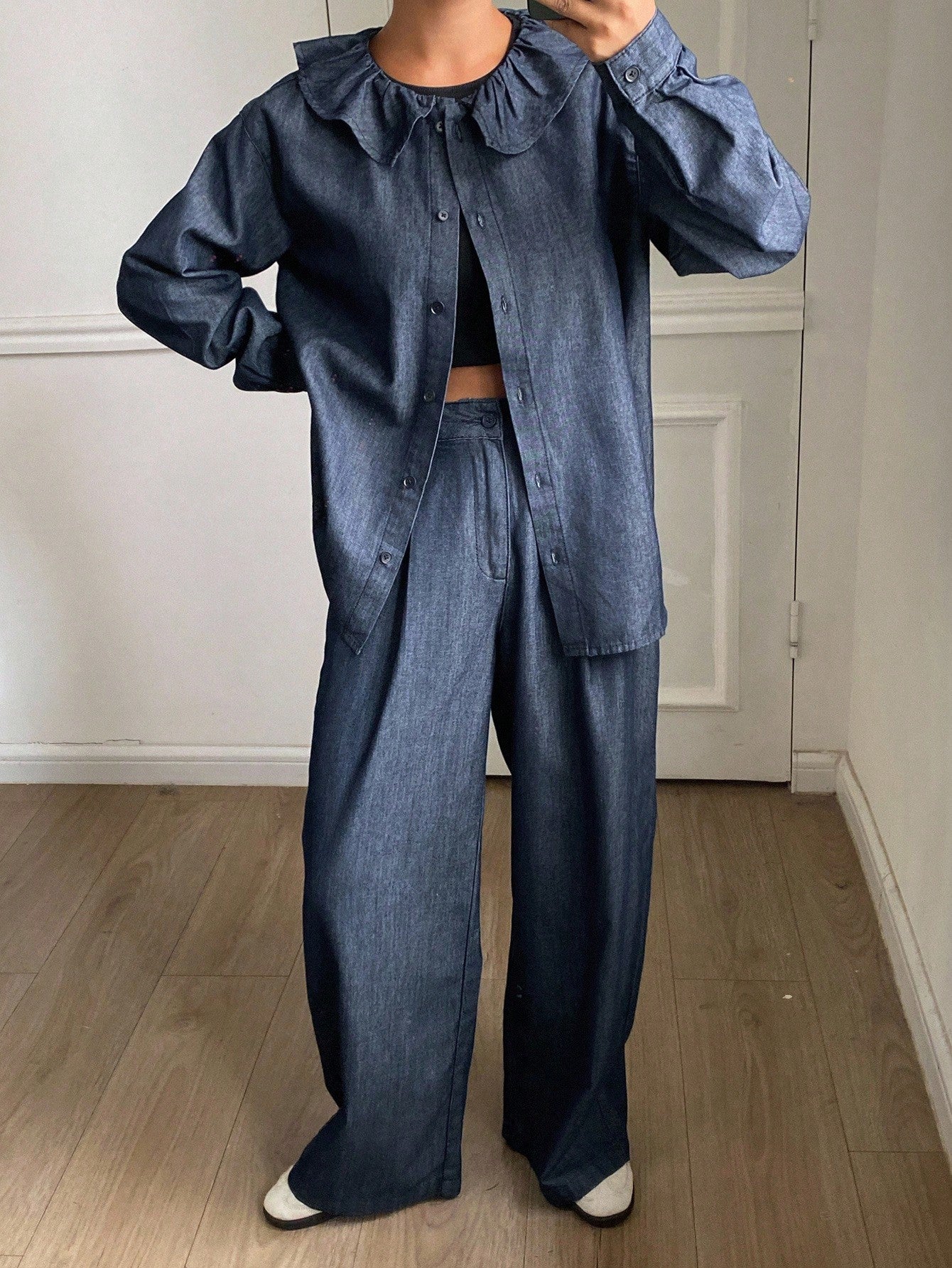 CM-SS945119 Women Elegant Seoul Style Peter Pan Collar Long Sleeve Denim Cardigan Top With Loose Straight Leg Pants - Set