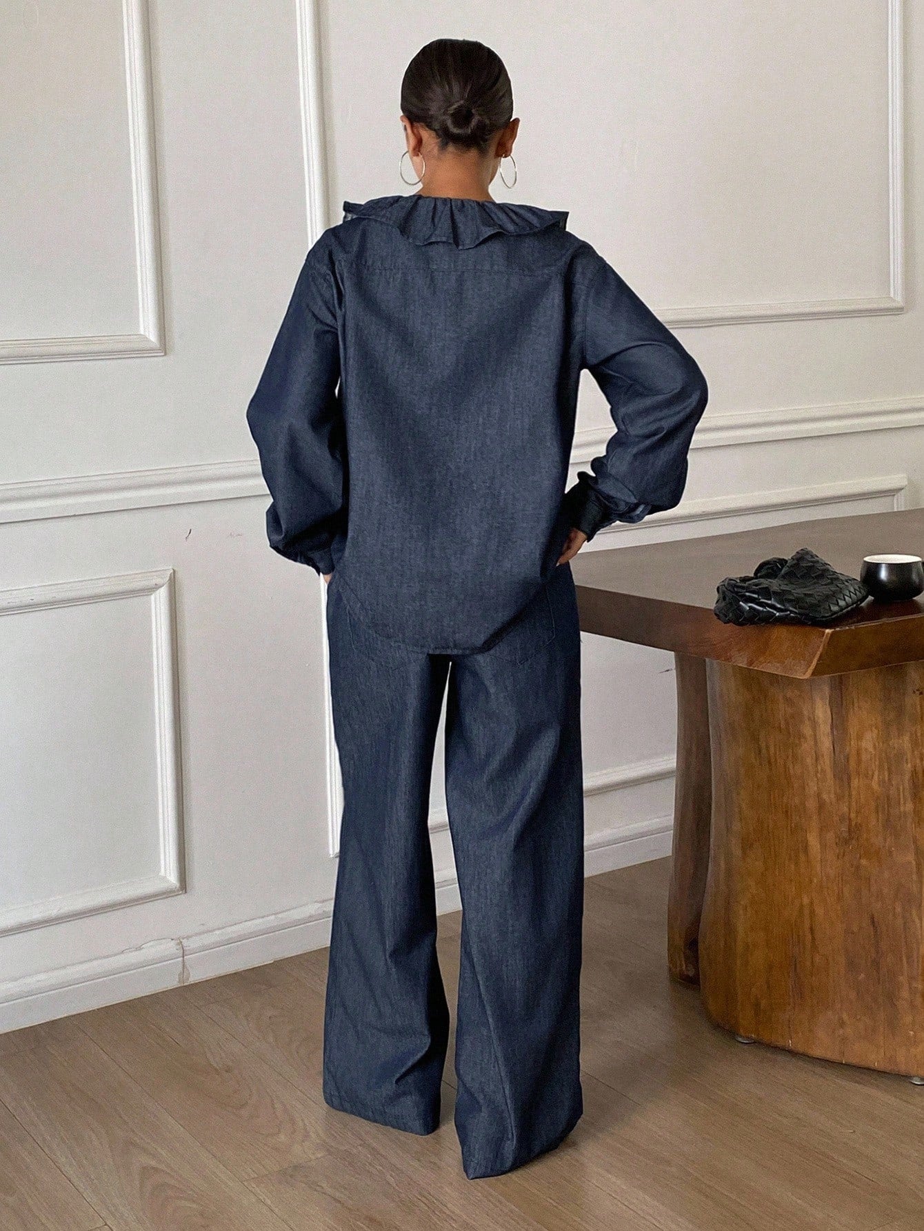 CM-SS945119 Women Elegant Seoul Style Peter Pan Collar Long Sleeve Denim Cardigan Top With Loose Straight Leg Pants - Set