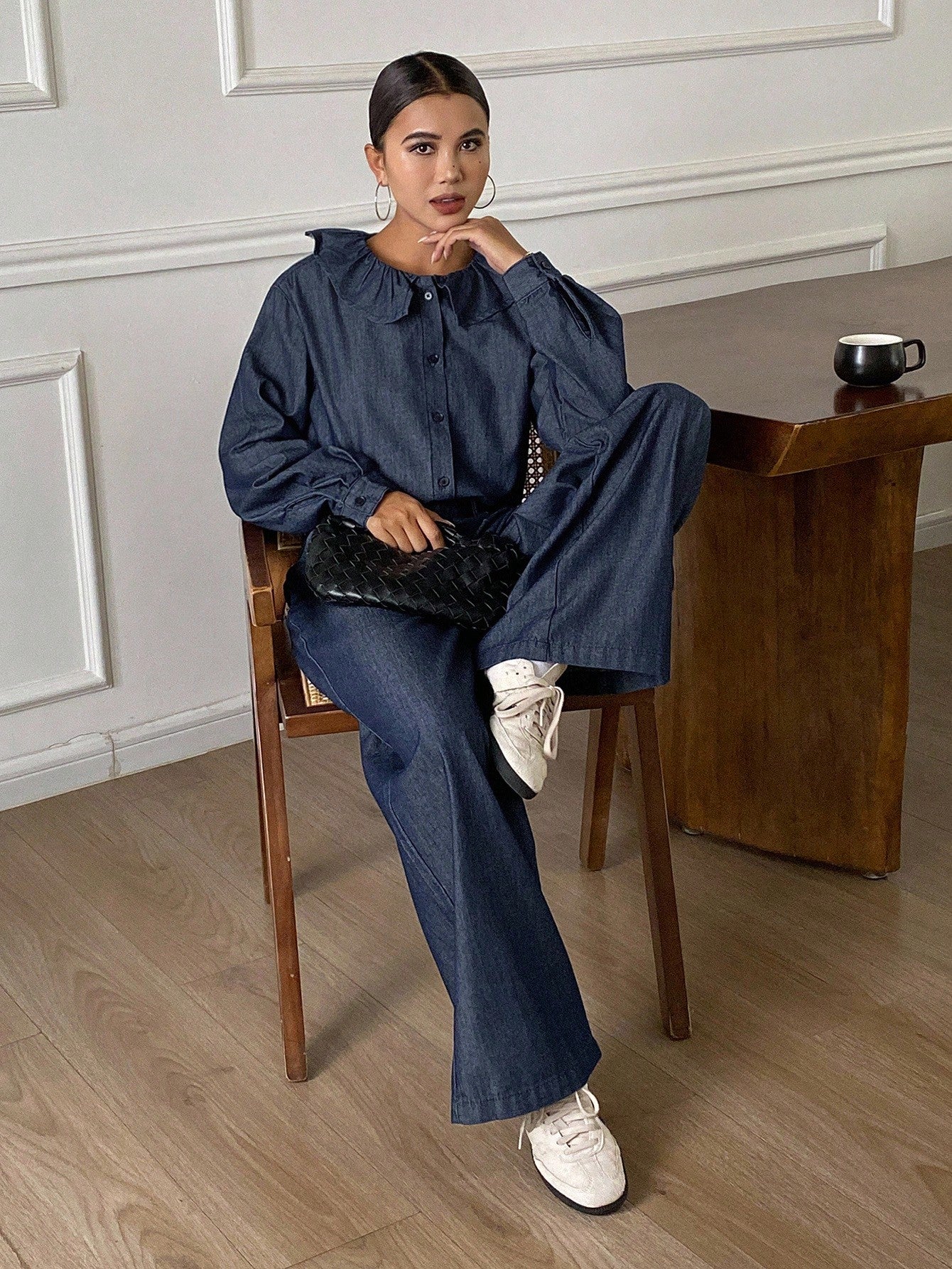 CM-SS945119 Women Elegant Seoul Style Peter Pan Collar Long Sleeve Denim Cardigan Top With Loose Straight Leg Pants - Set