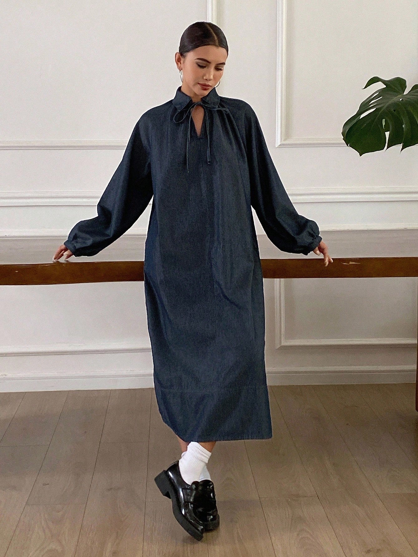 CM-DS526574 Women Casual Seoul Style Dark Wash Drawstring Collar Long Sleeve Mid Waist Denim Shirt Dress