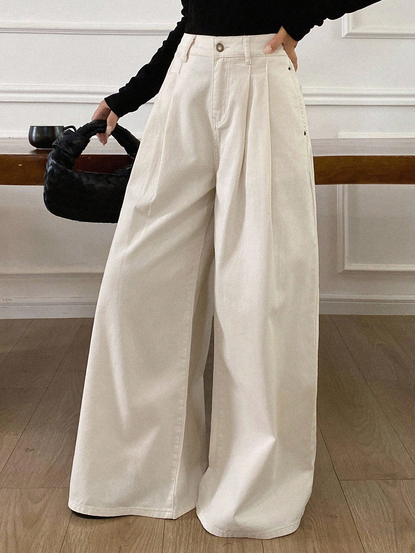 CM-BS292809 Women Casual Seoul Style High Waist Loose Wide-Leg Jeans - White