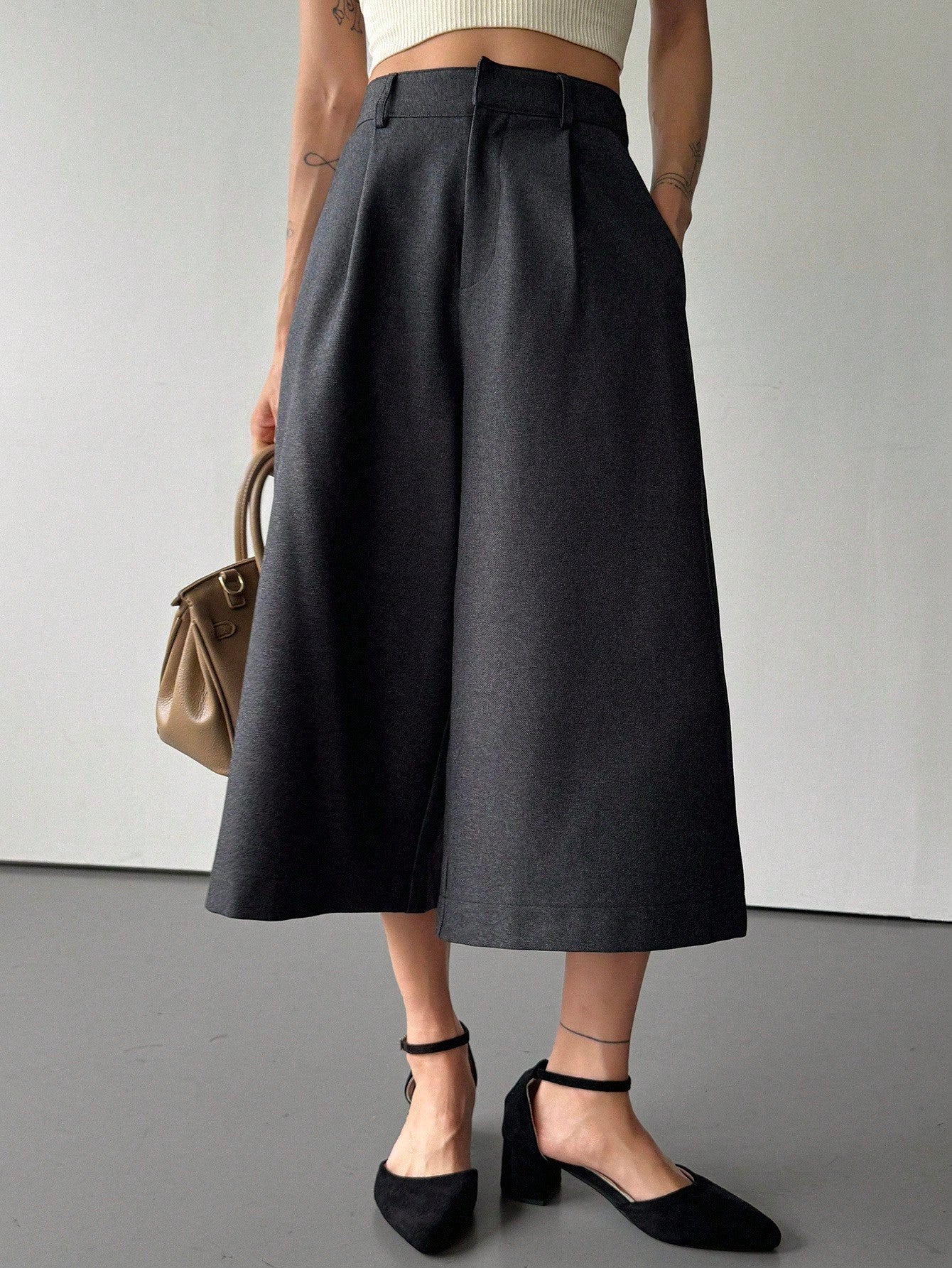 CM-BS812360 Women Casual Seoul Style Mid Waist Loose Straight Leg 7/8 Length Pants - Gray