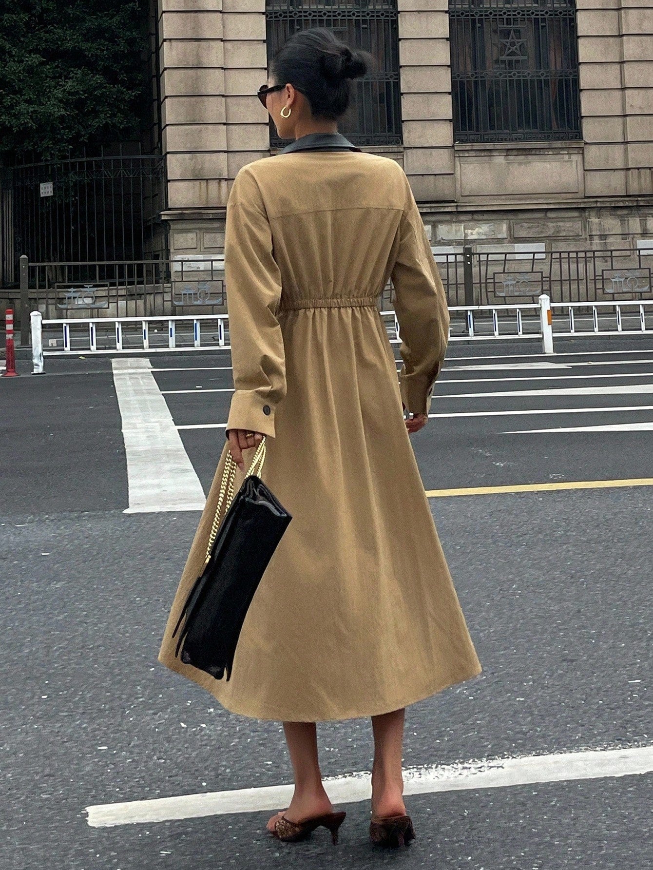 CM-DS760894 Women Elegant Seoul Style Contrast Color Lapel Long Sleeve Single-Breasted Shirt Midi Dress - Khaki