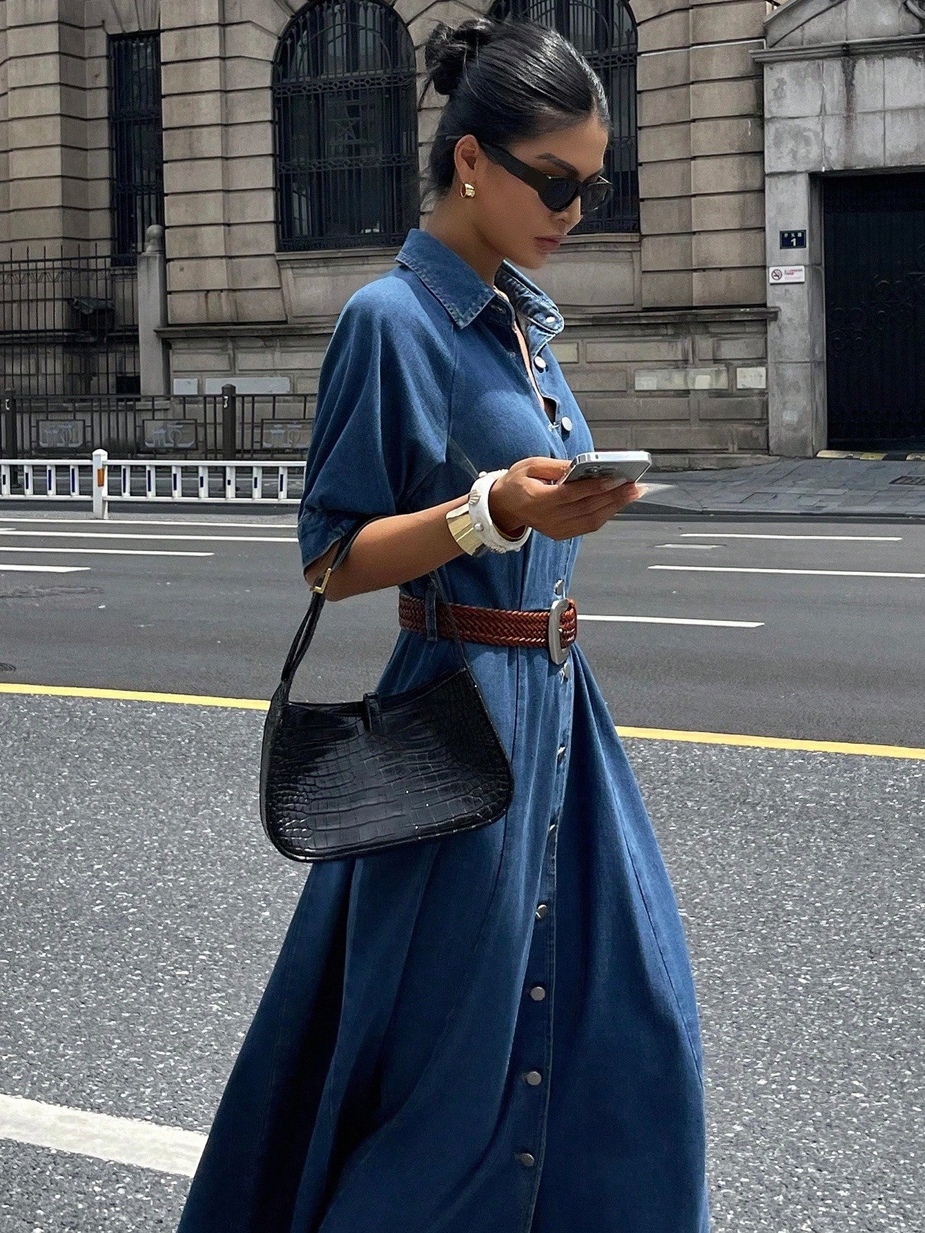 CM-DS748856 Women Casual Seoul Style Turndown Collar Roll Up Sleeve Waist Cinched Denim Dress - Blue