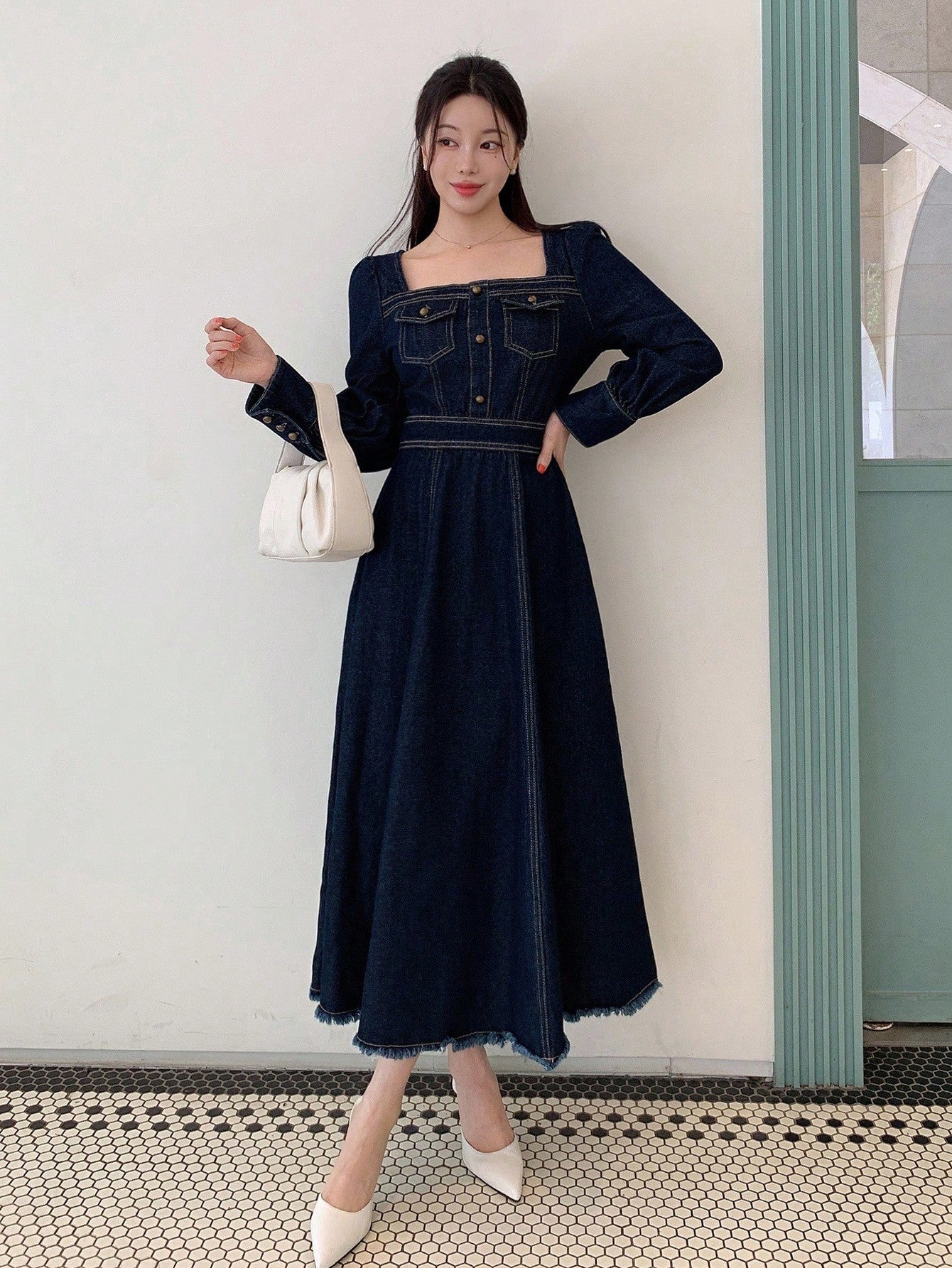 CM-DS105473 Women Casual Seoul Style Dark Wash Square Neck Long Sleeve Pocket Decor Waist Cinched Denim Dress