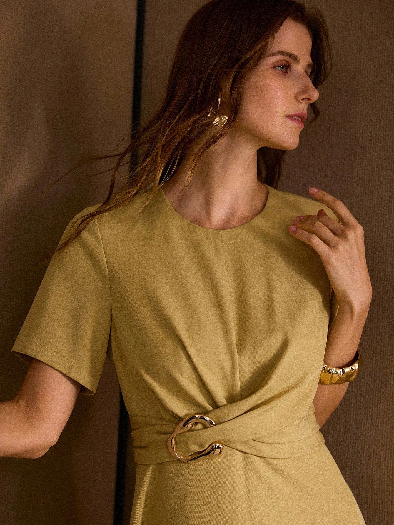 CM-DS702415 Women Elegant Seoul Style Round Neck Short Sleeve Metal Detail Ruched Midi Dress - Yellow