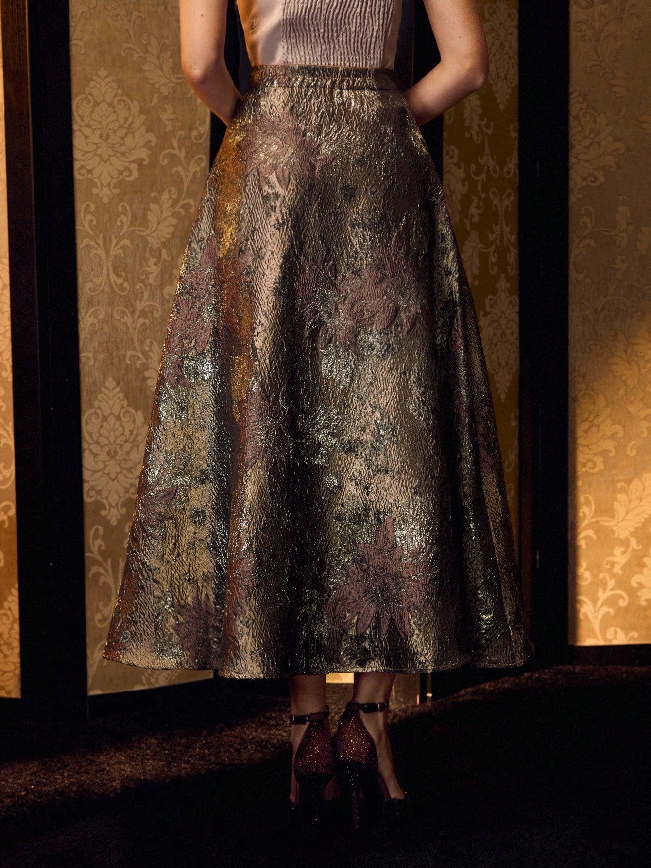 CM-BS069344 Women Elegant Seoul Style High Waist All Over Print Flared Maxi Skirt - Gold