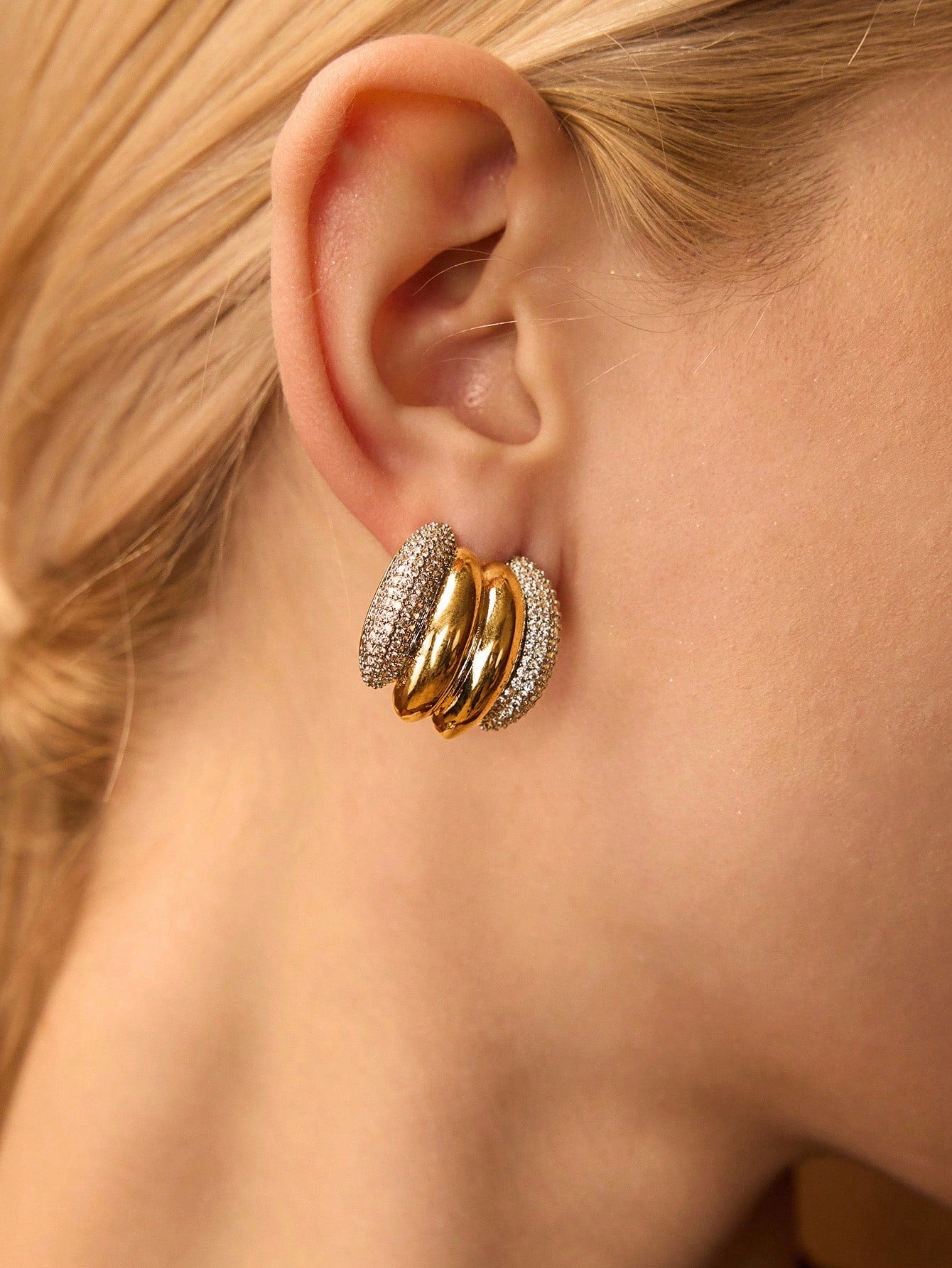 CM-AXS922968 Women Trendy Seoul Style 18K Gold Plated Multicolor Cubic Zirconia Earrings