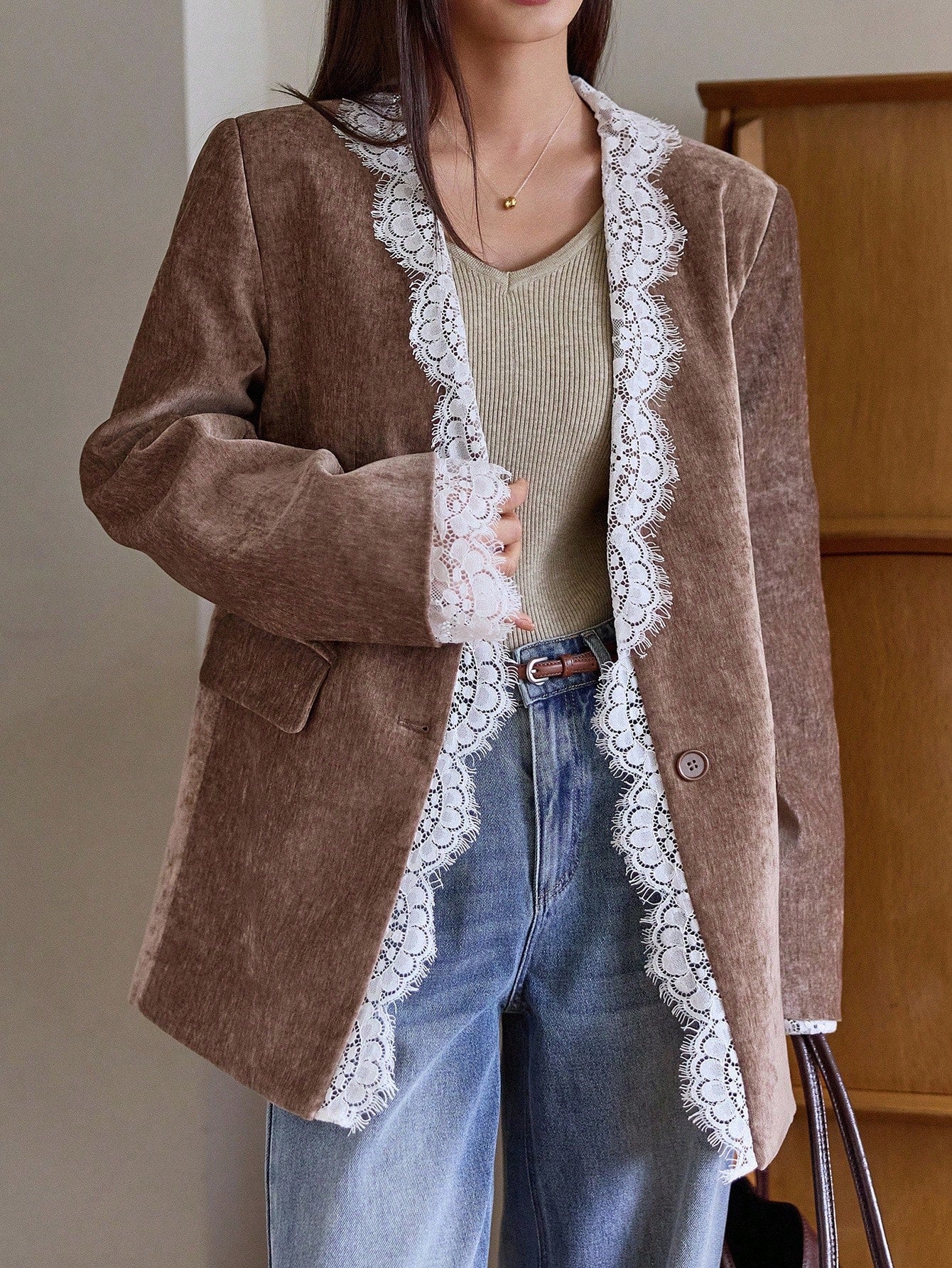 CM-CS949525 Women Elegant Seoul Style Contrast Color Lace Patchwork Lapel Long Sleeve Blazer - Brown